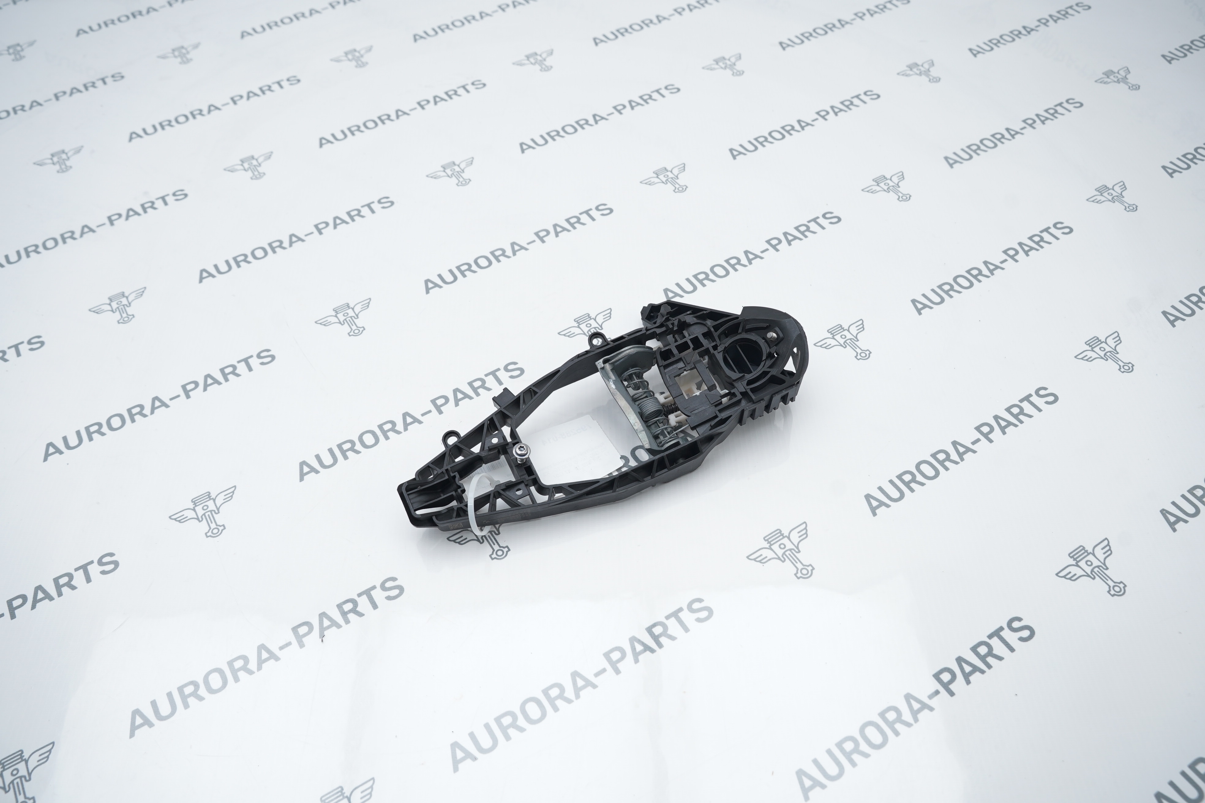 Кронштейн наружной ручки RH BMW X5