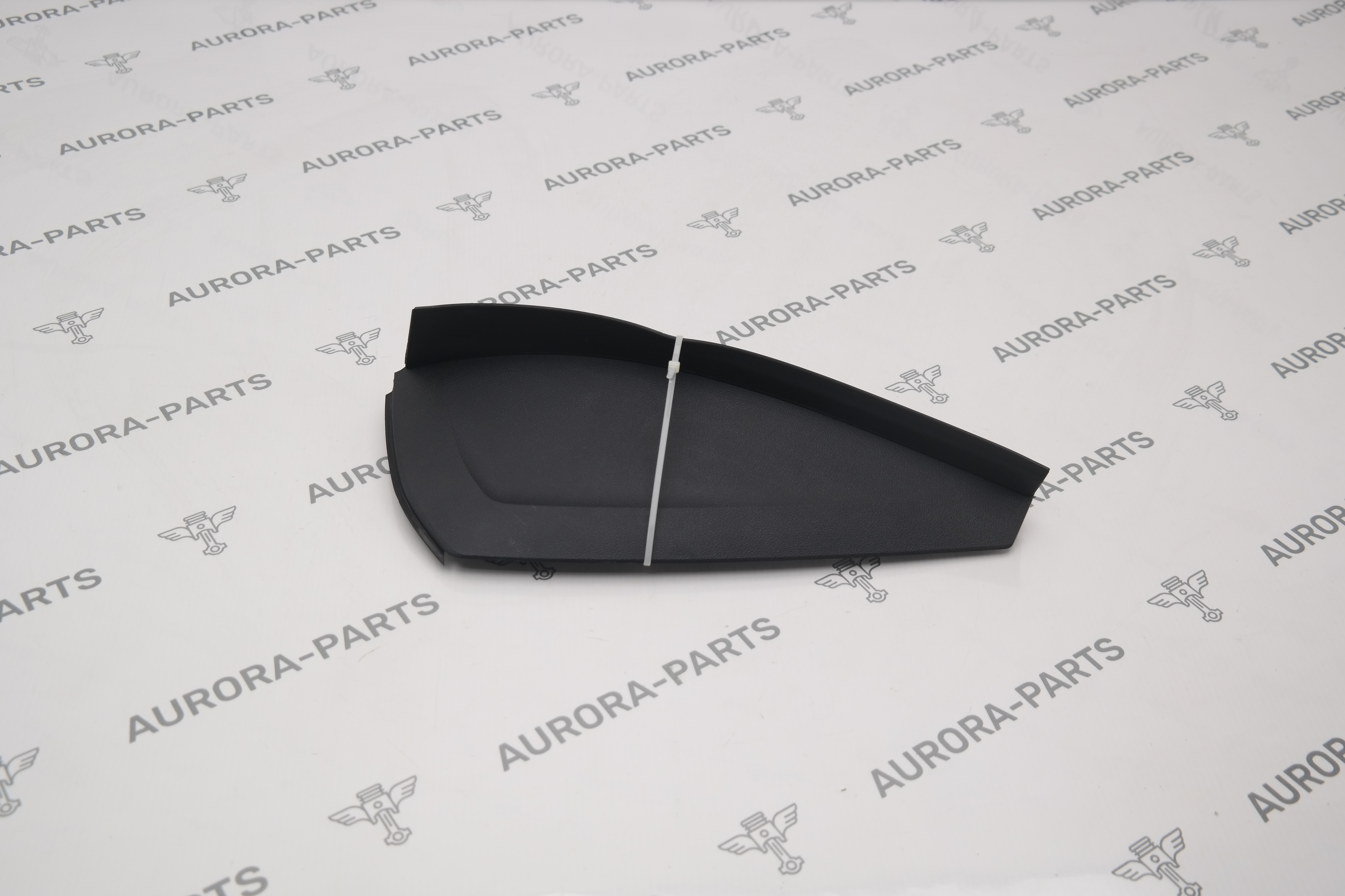 Накладка панели приборов RH BMW X5