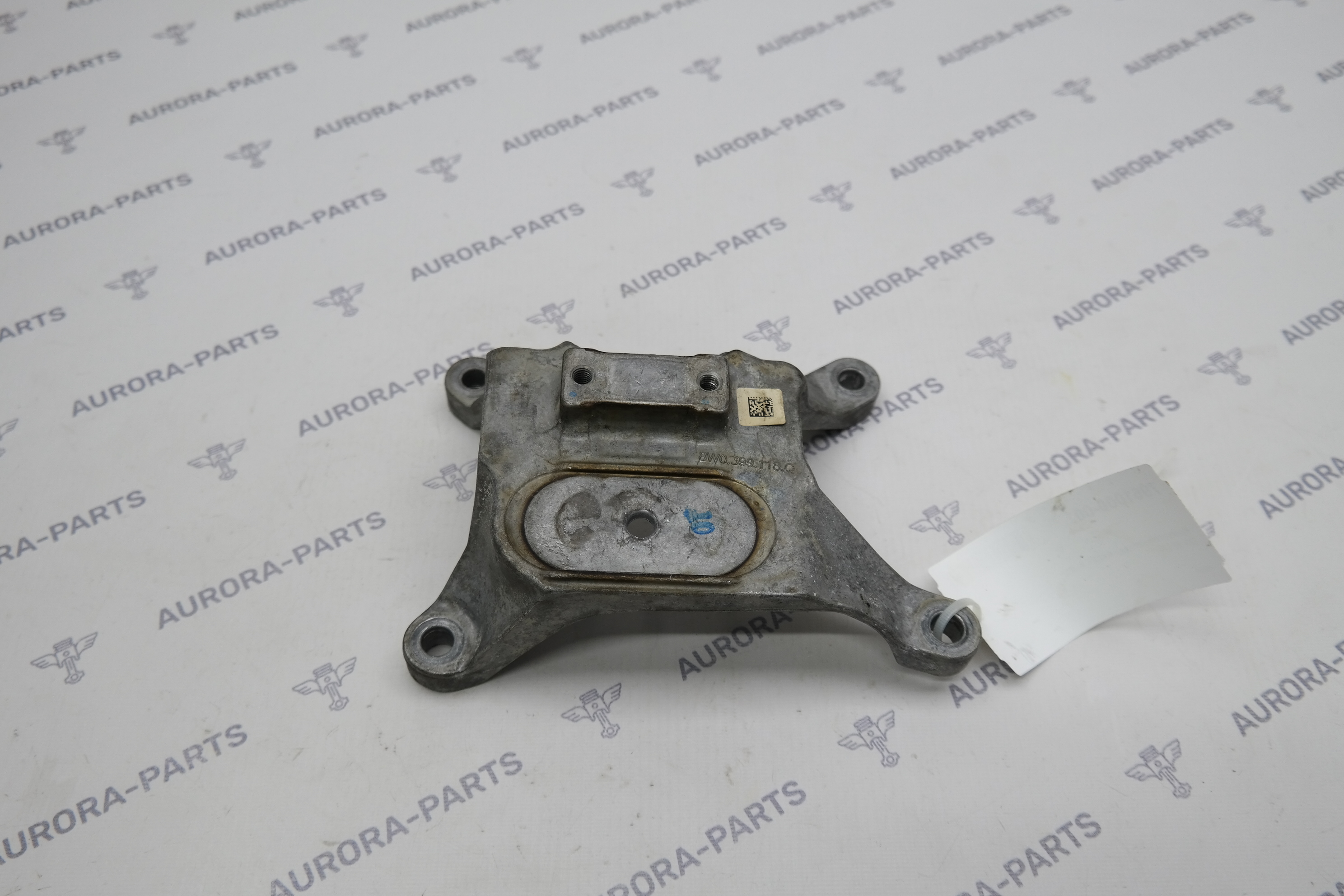 Кронштейн опоры АКПП Audi Q5