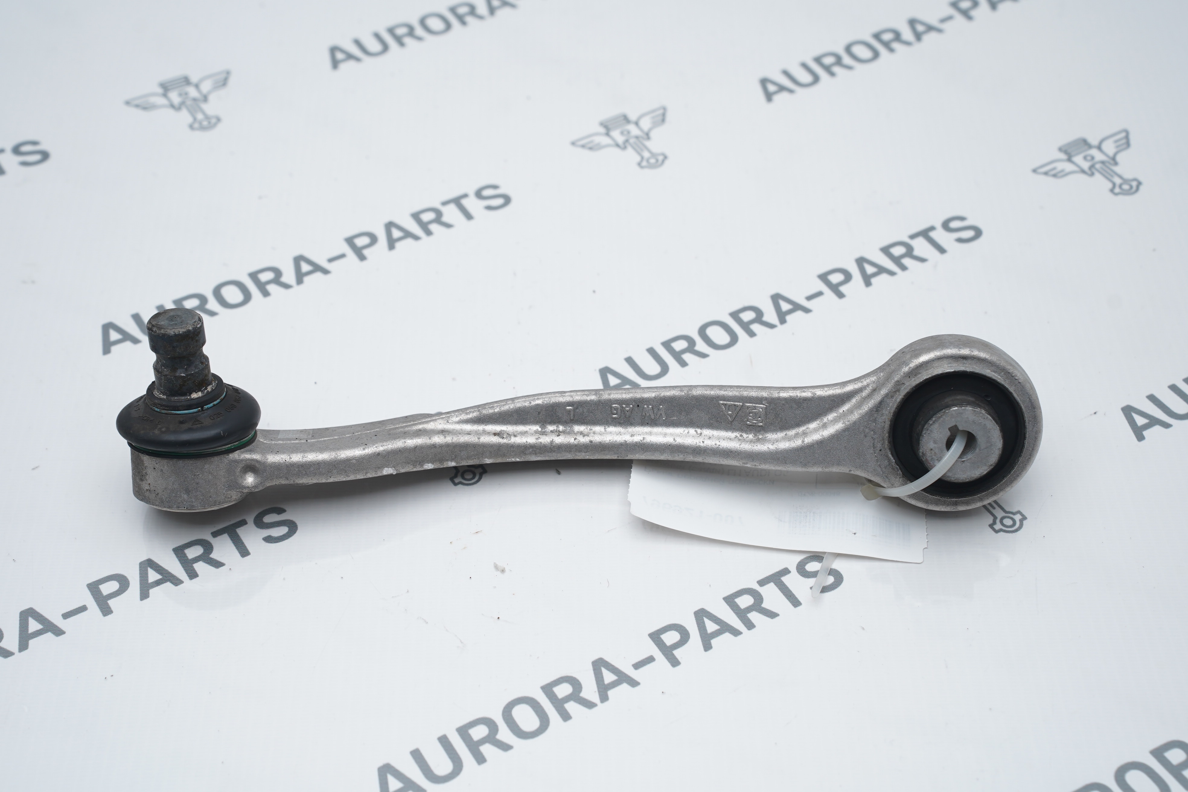 Рычаг передней подвески верхний (сзади) LH Audi Q5 