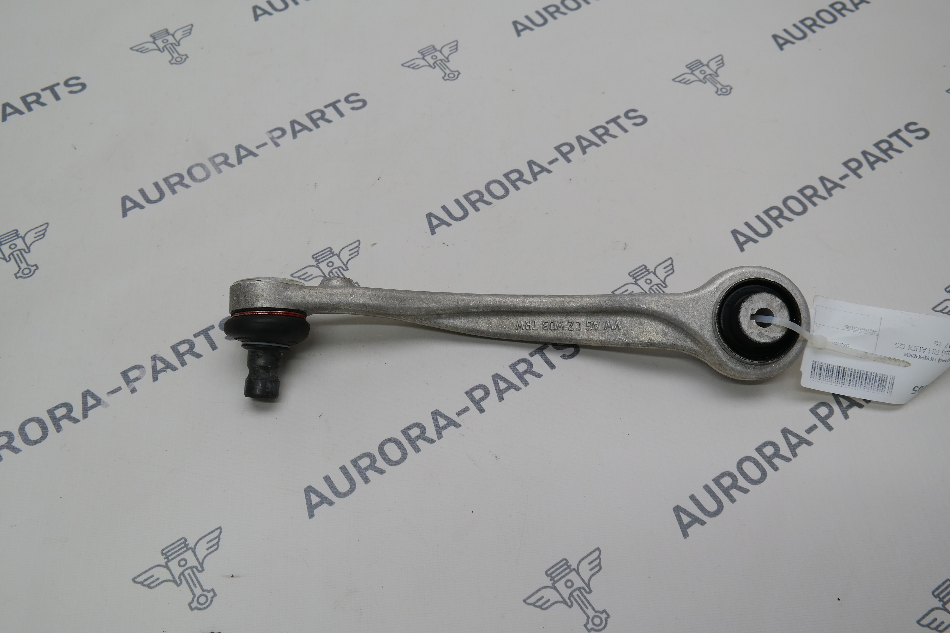 Рычаг передней подвески верхний (сзади) RH Audi Q5 