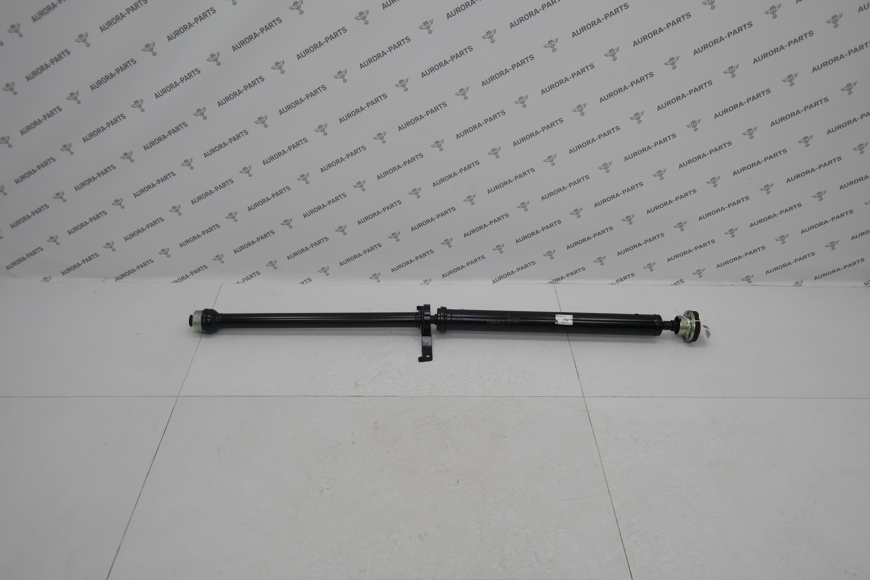 Вал карданный привода задней оси Audi Q5 