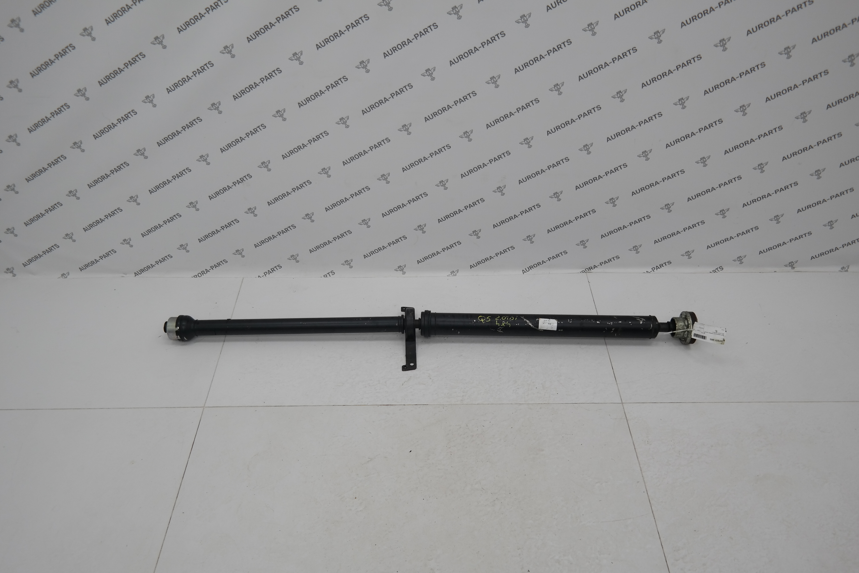 Вал карданный привода задней оси Audi Q5 