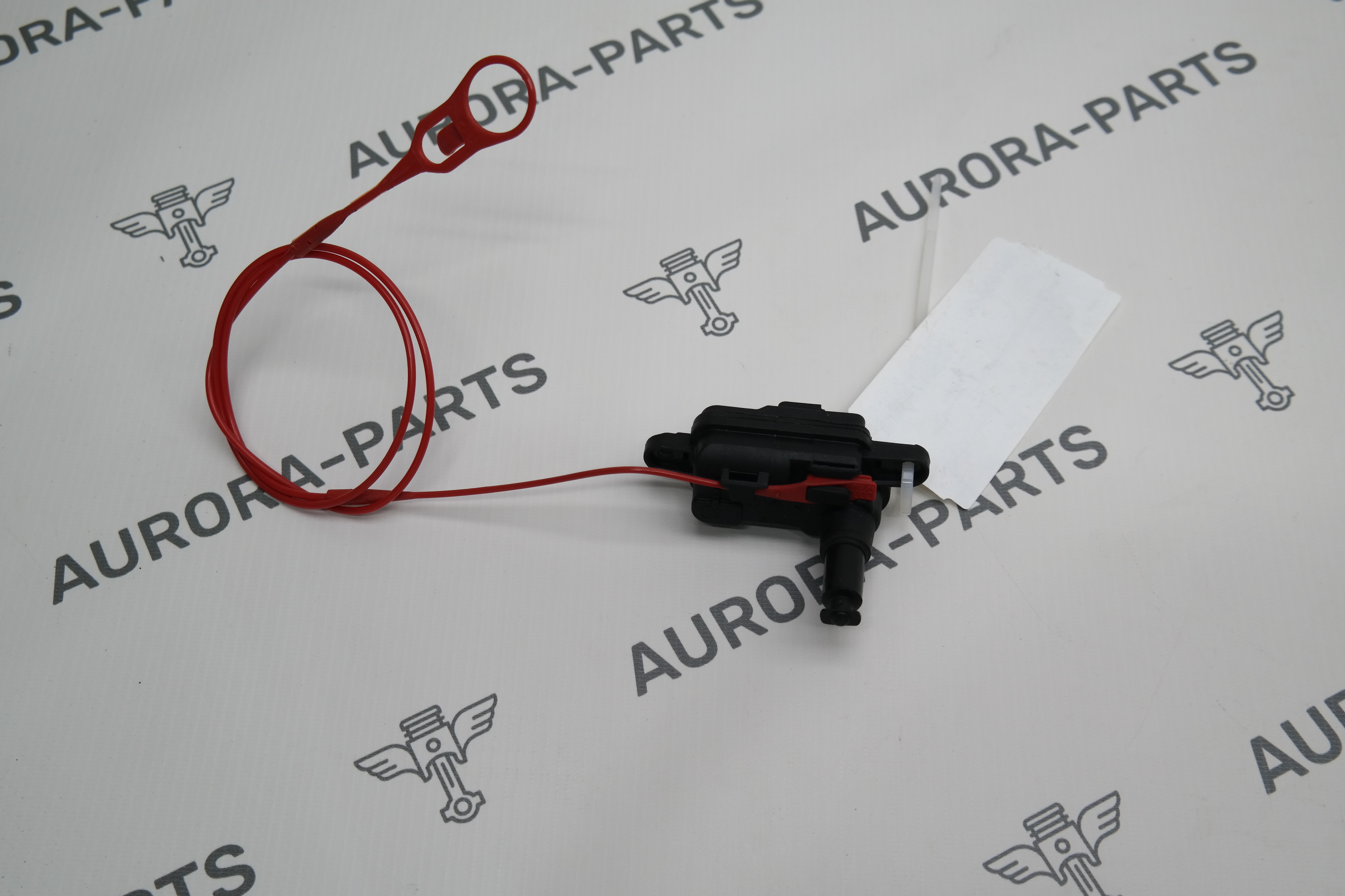 Привод лючка топливного бака Audi Q5