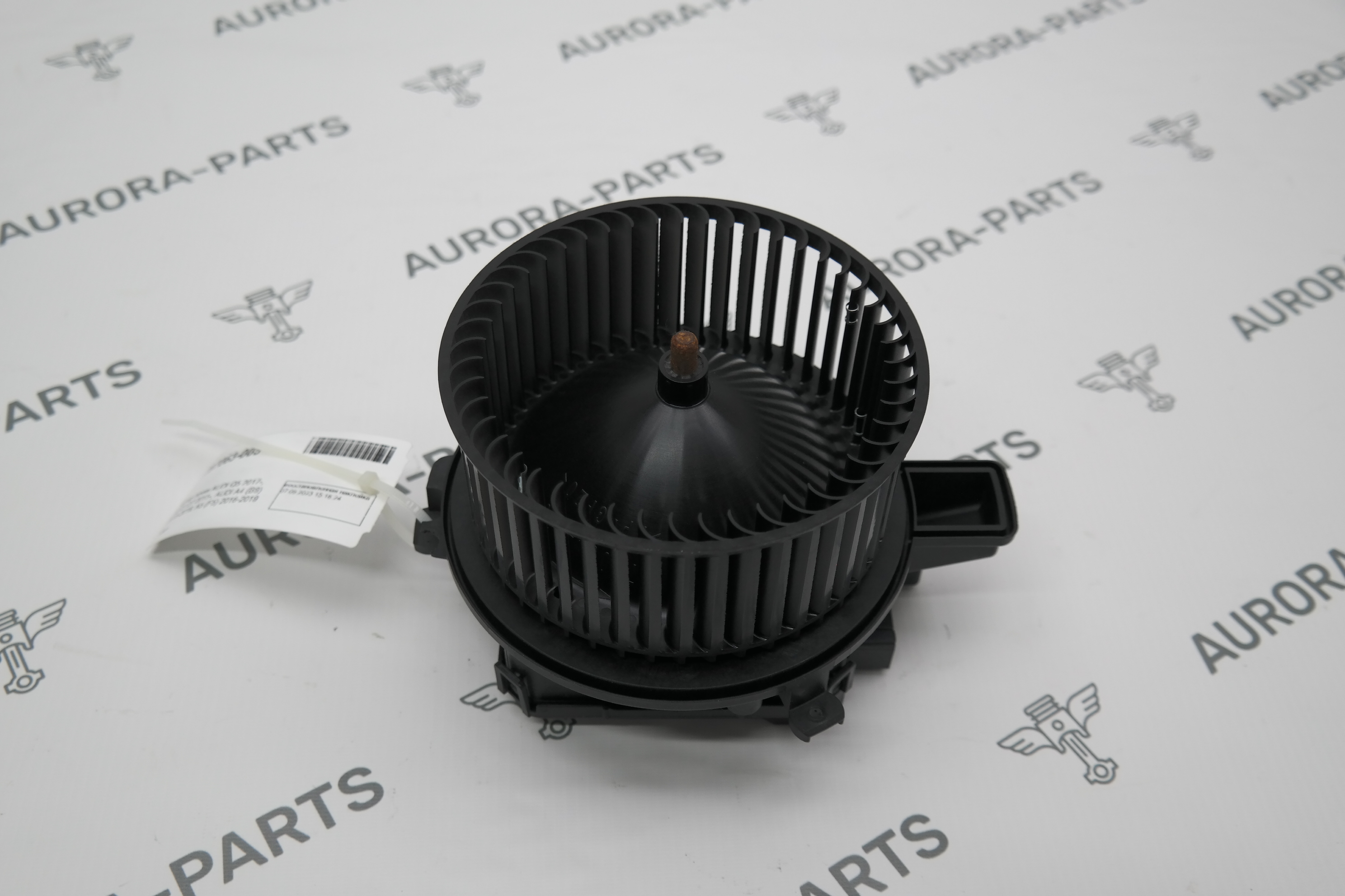 Мотор печки Audi Q7