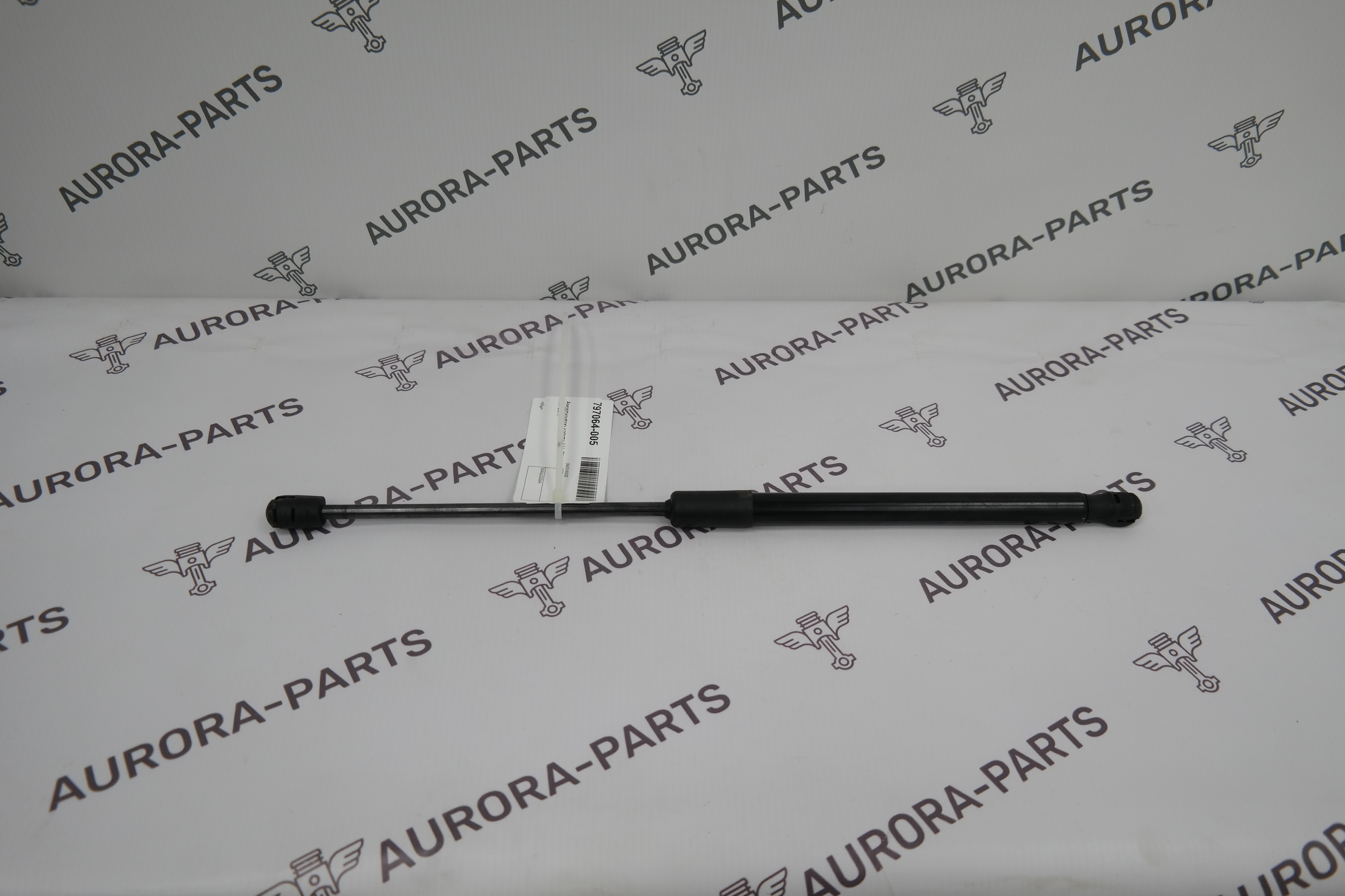 Амортизатор капота LH=RH Audi Q5 