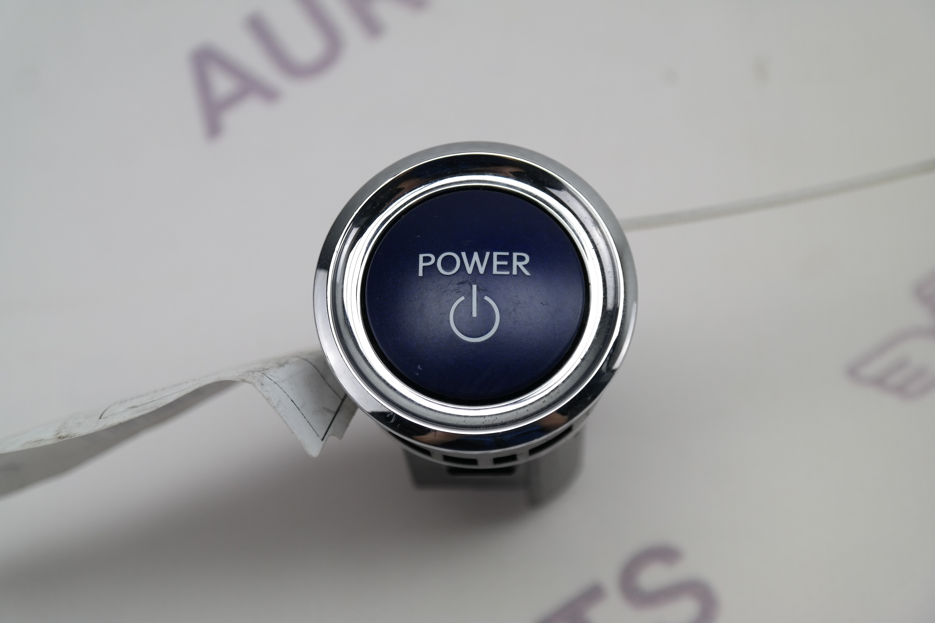 Кнопка старт-стоп Lexus RX