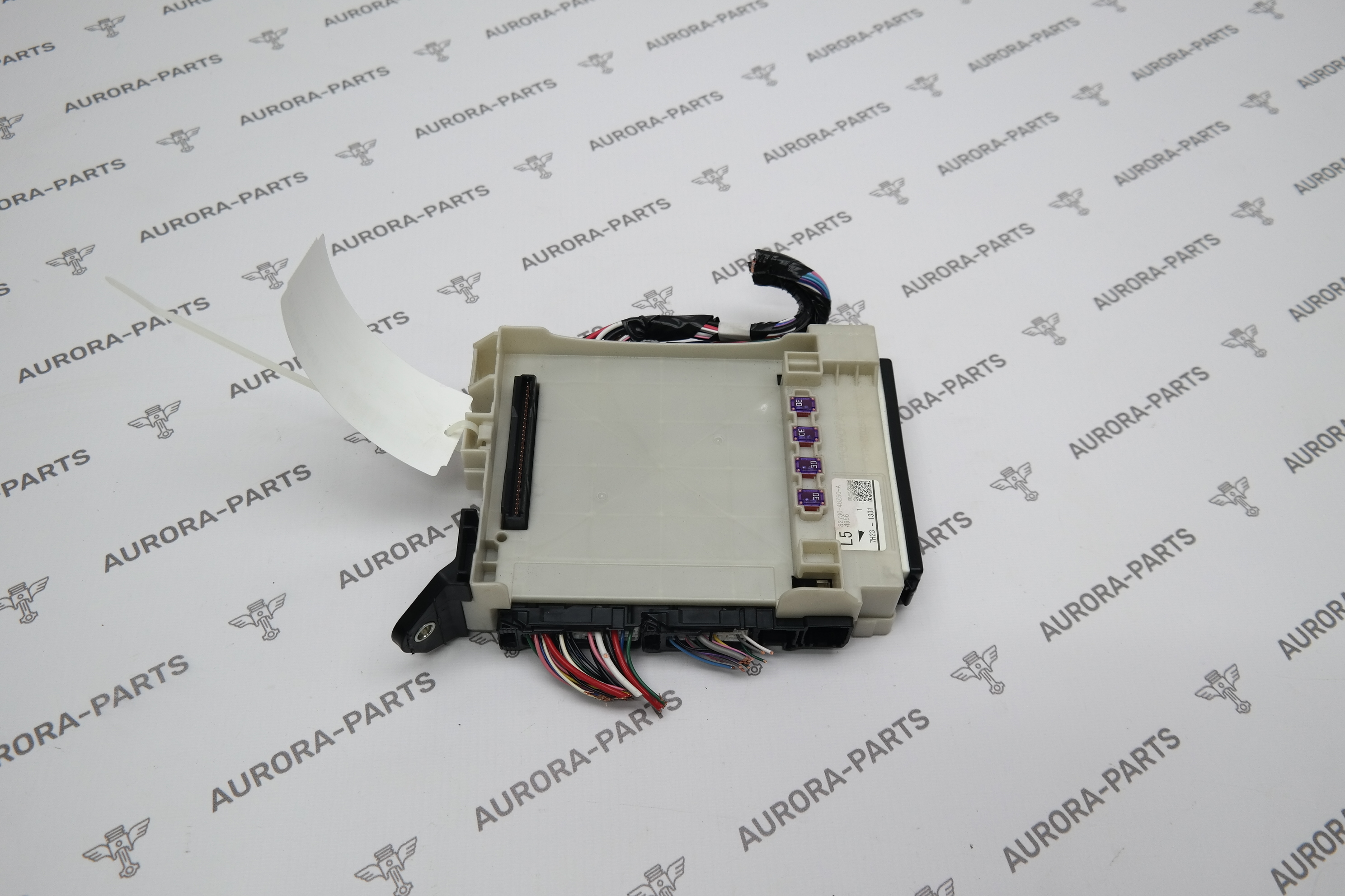 Блок предохранителей Lexus RX