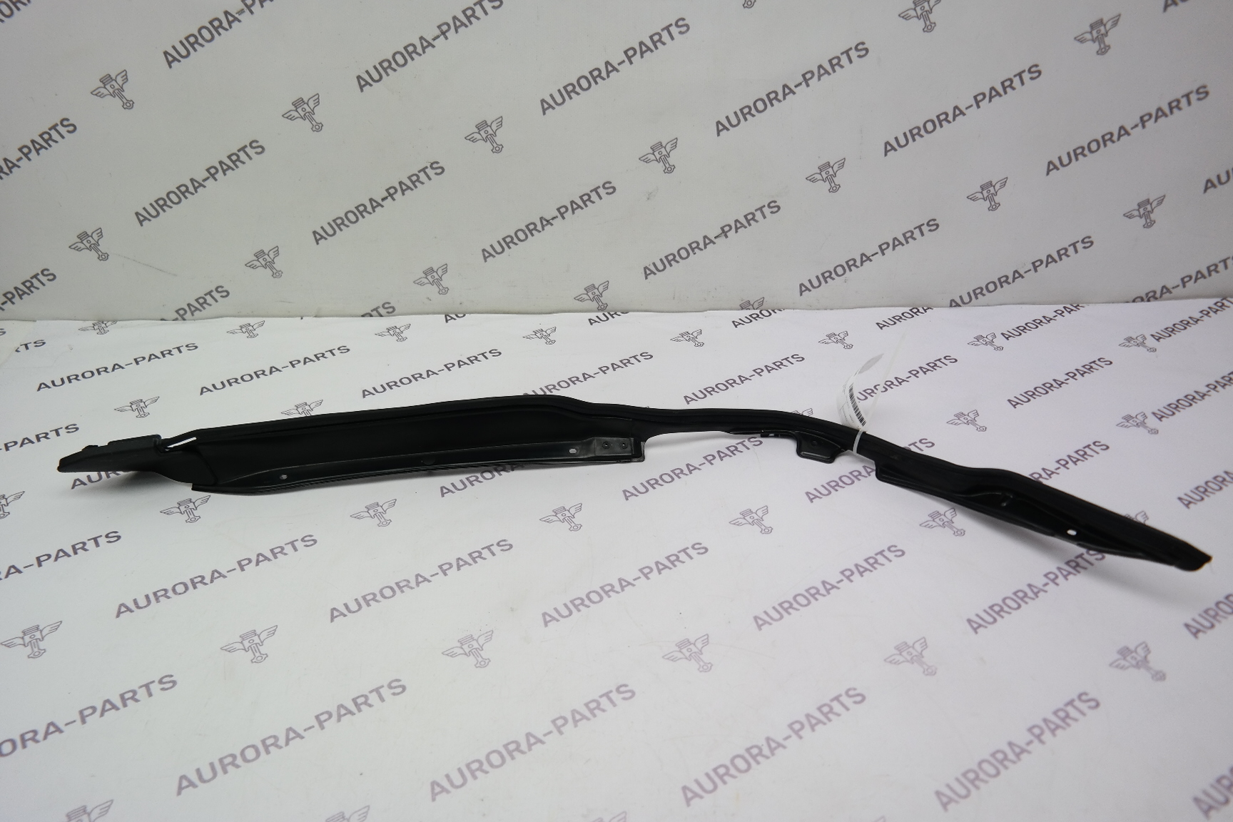 Датчик защимления крышки багажника LH Lexus RX