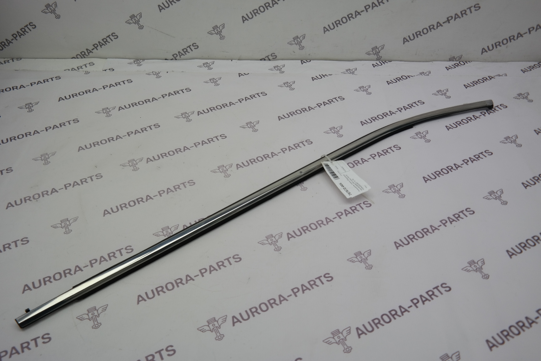 Уплотнитель стекла (Бархотка) задней двери RH Lexus RX