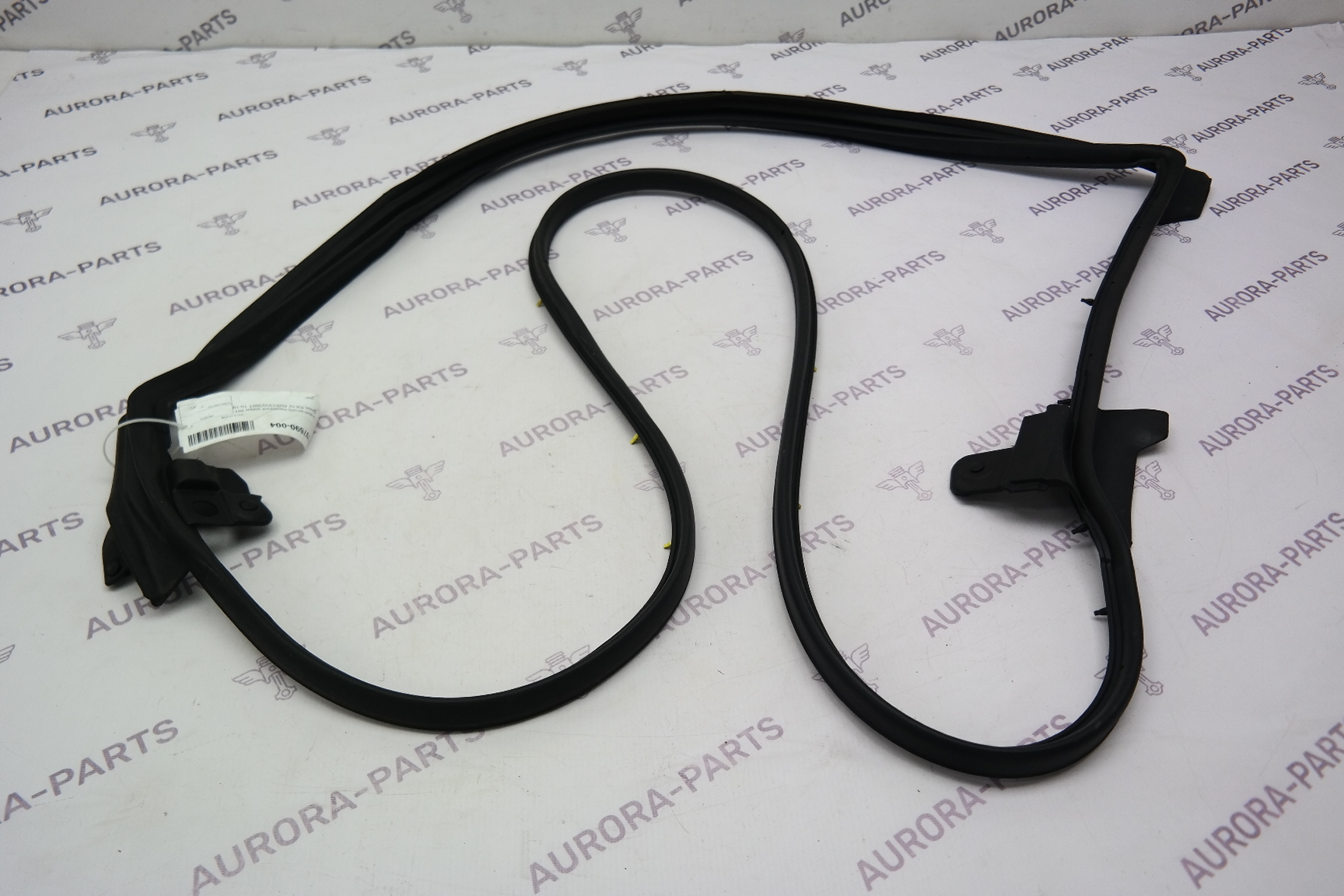 Уплотнитель передней двери RH Lexus RX