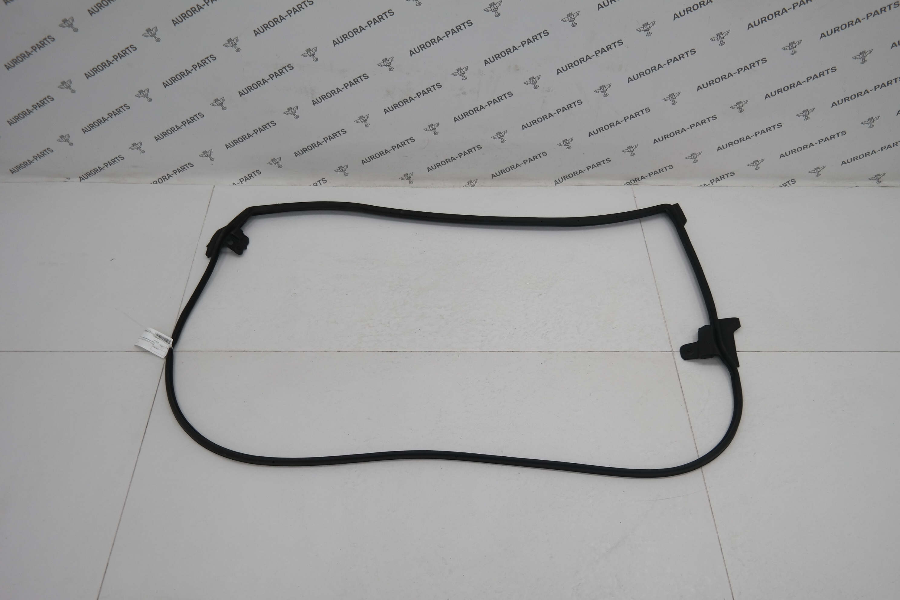 Уплотнитель передней двери RH Lexus RX