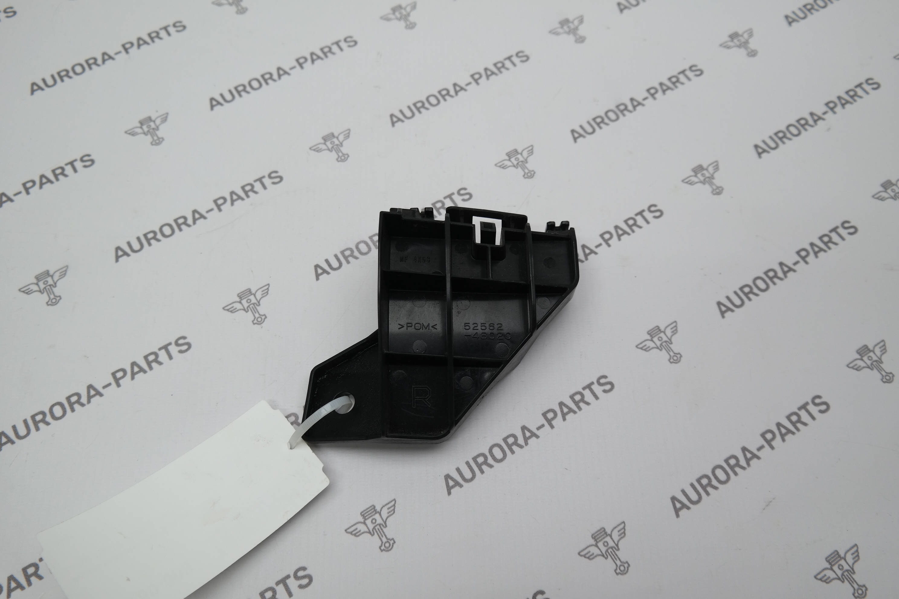 Кронштейн заднего бампера RH Lexus RX