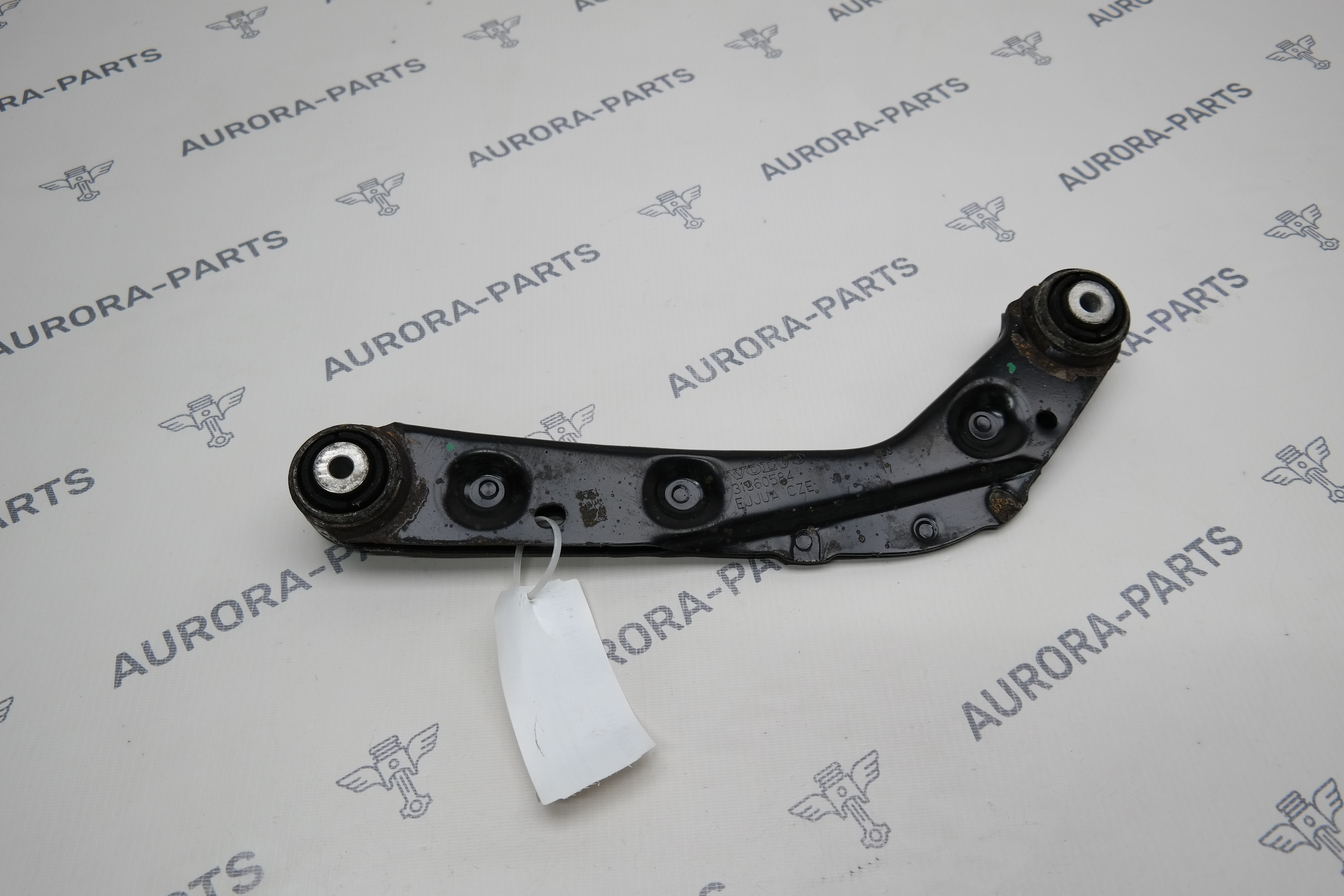 Рычаг верхний поперечный, задней подвески LH=RH Volvo XC90