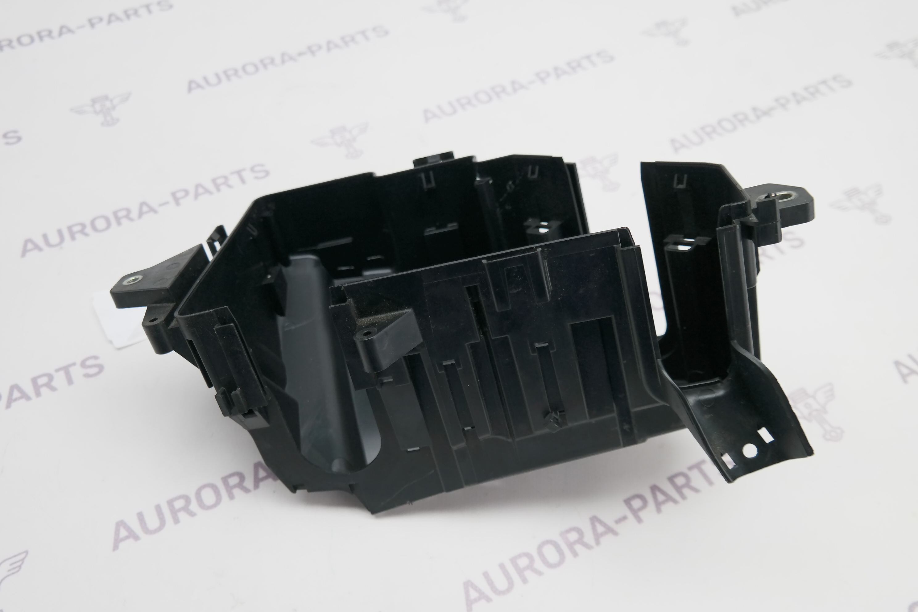 Корпус блока предохранителей Volvo XC60