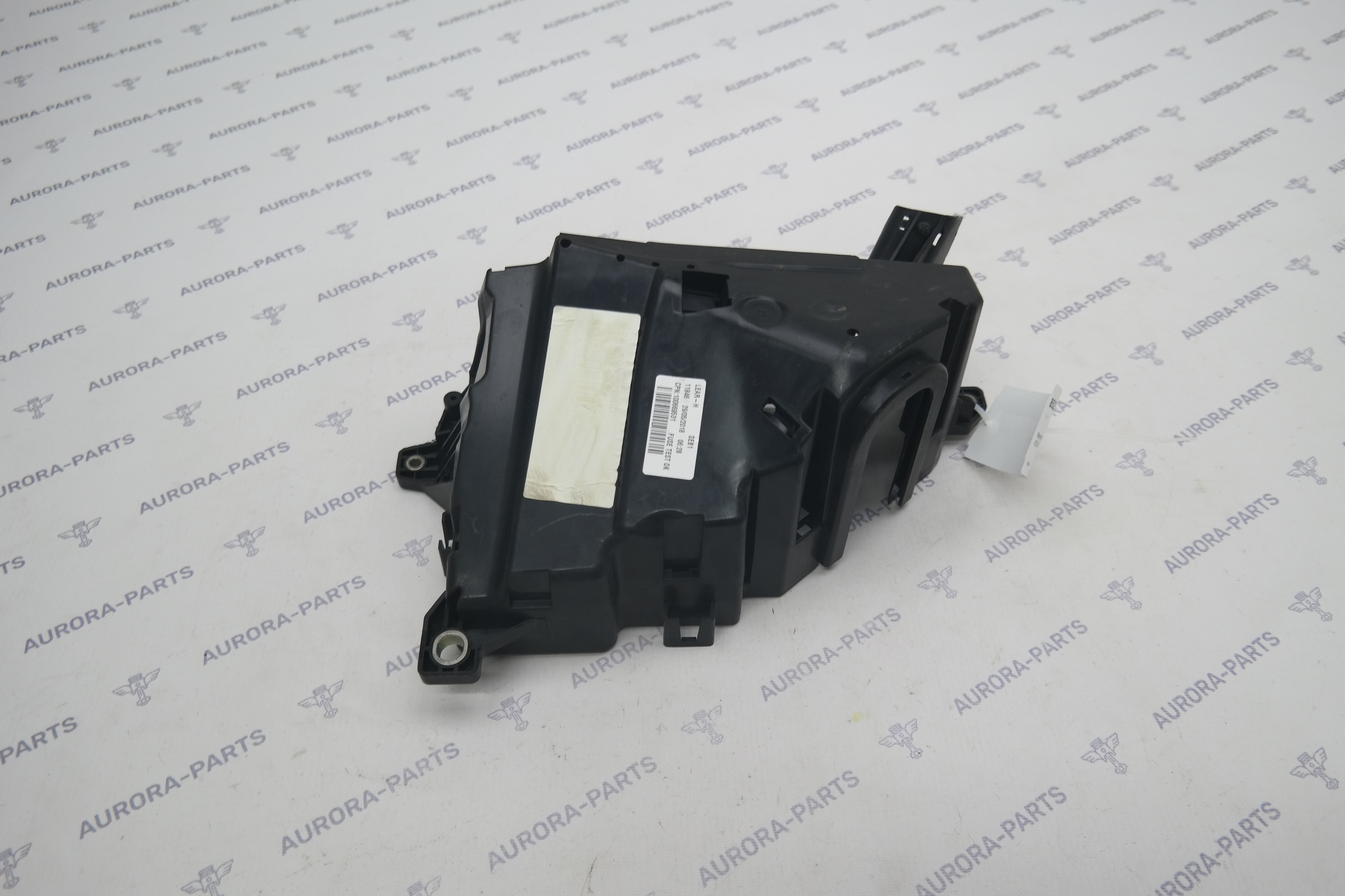 Корпус блока предохранителей Volvo XC60