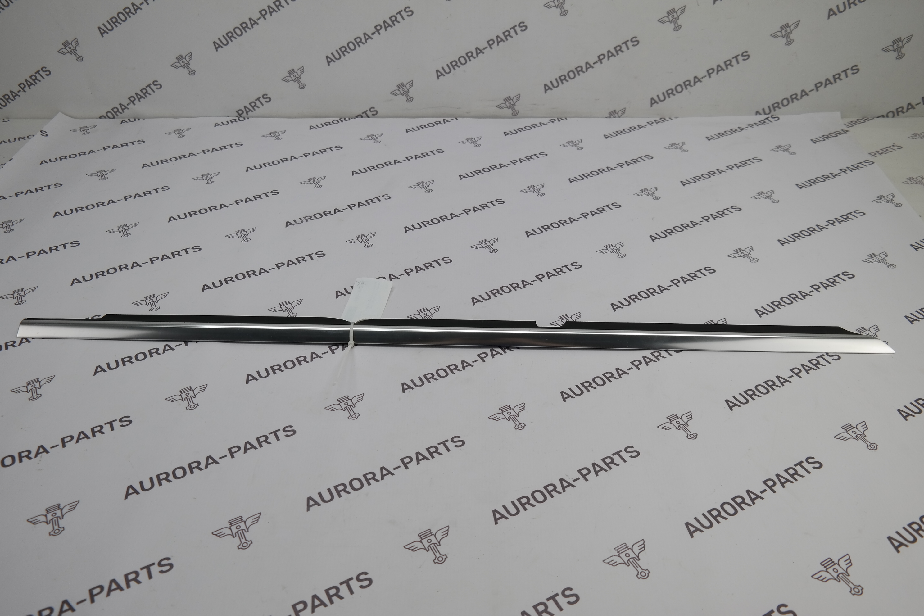 Молдинг стекла задней двери (хром) LH Mercedes ML/GLE