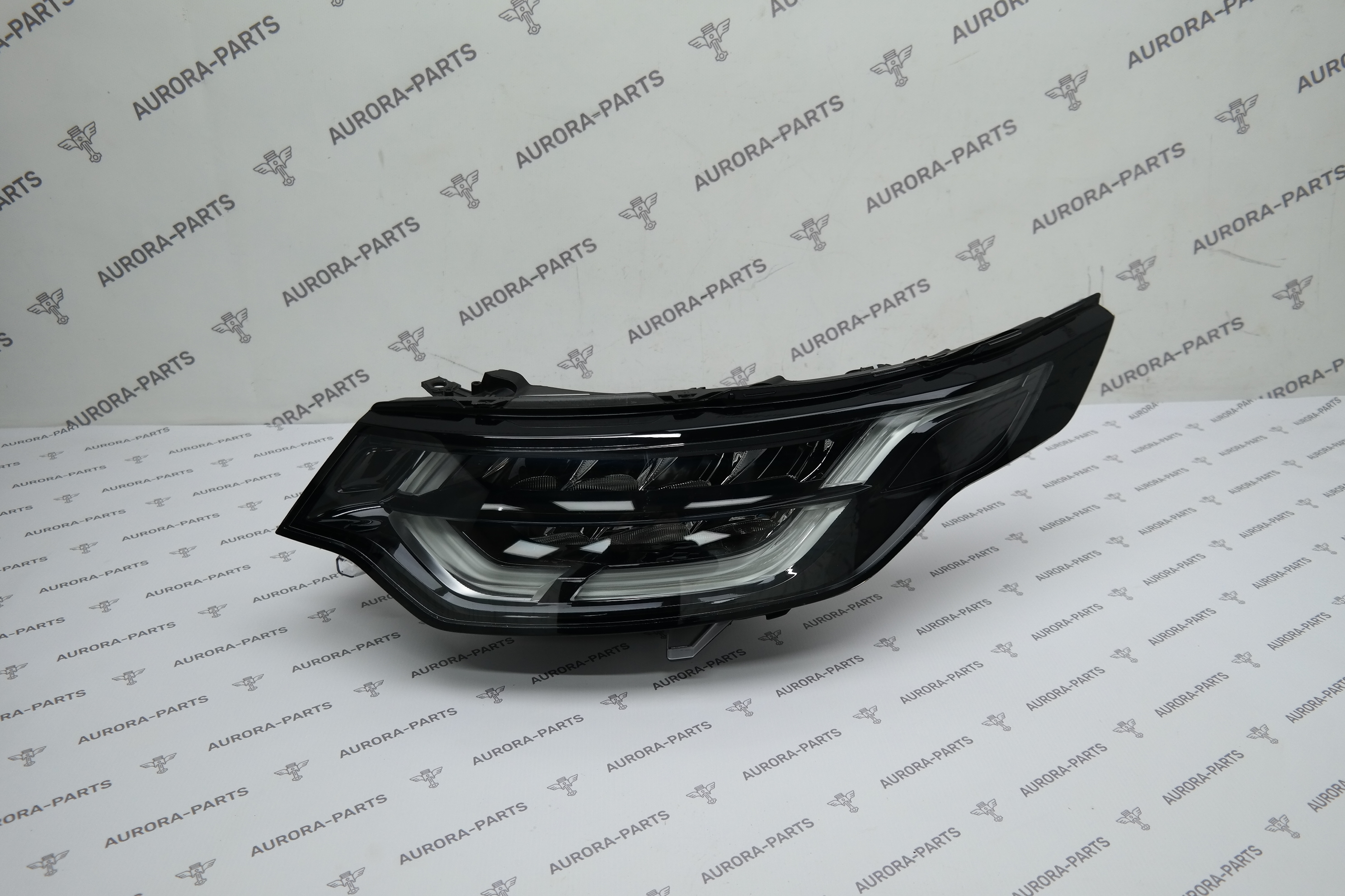 Фара светодиодная в сборе отличное состояние LH Land Rover Discovery