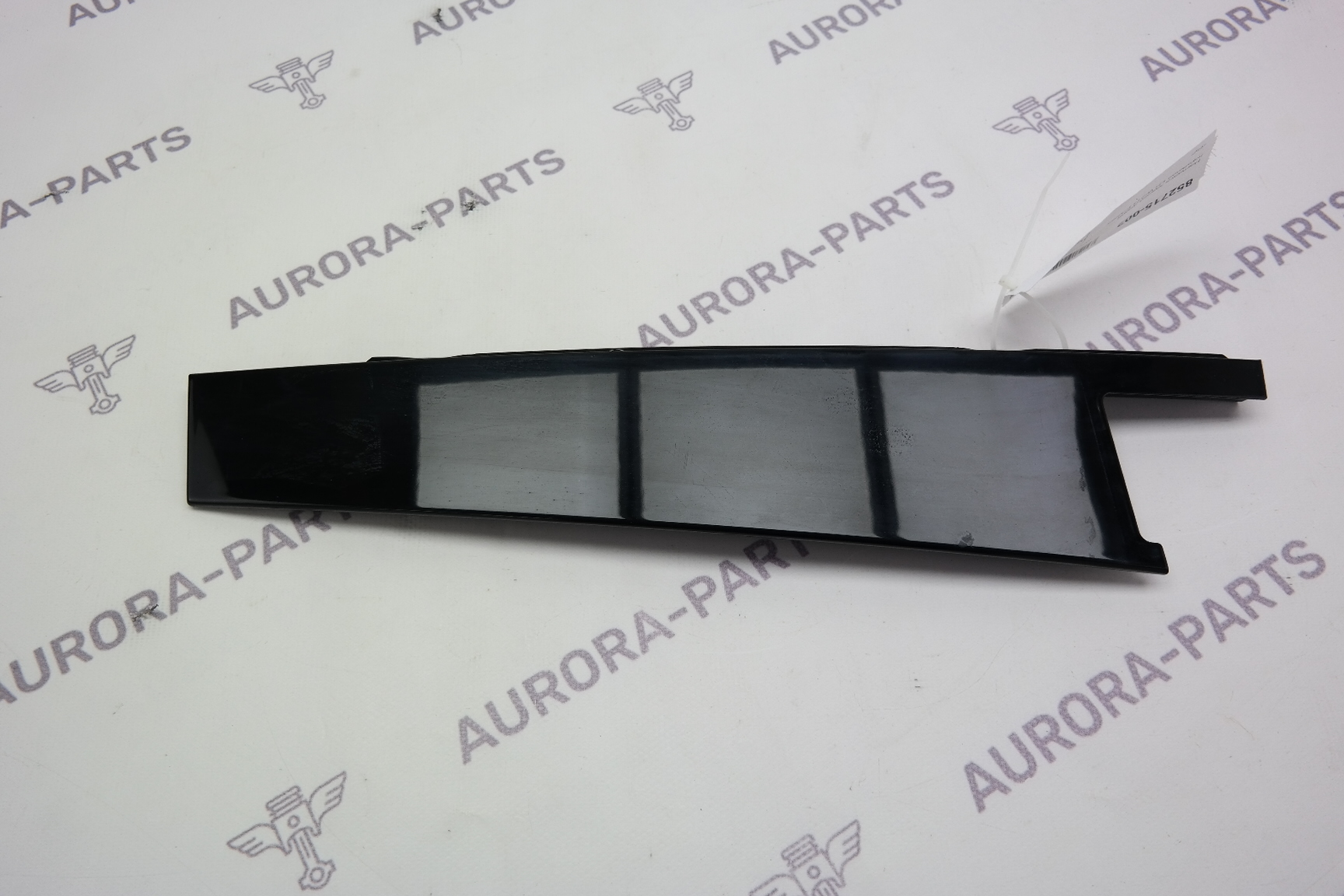 Накладка задней двери наружняя LH Mercedes E-Klasse 