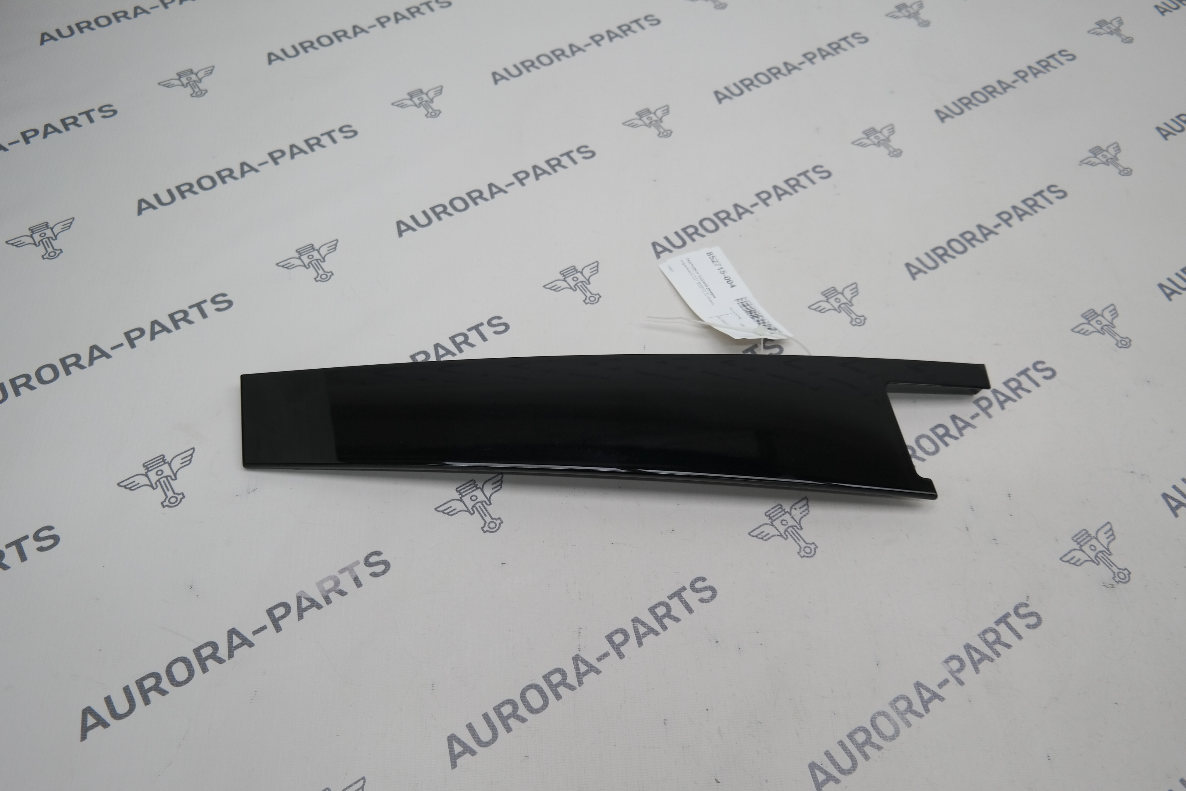 Накладка задней двери наружняя LH Mercedes E-Klasse 