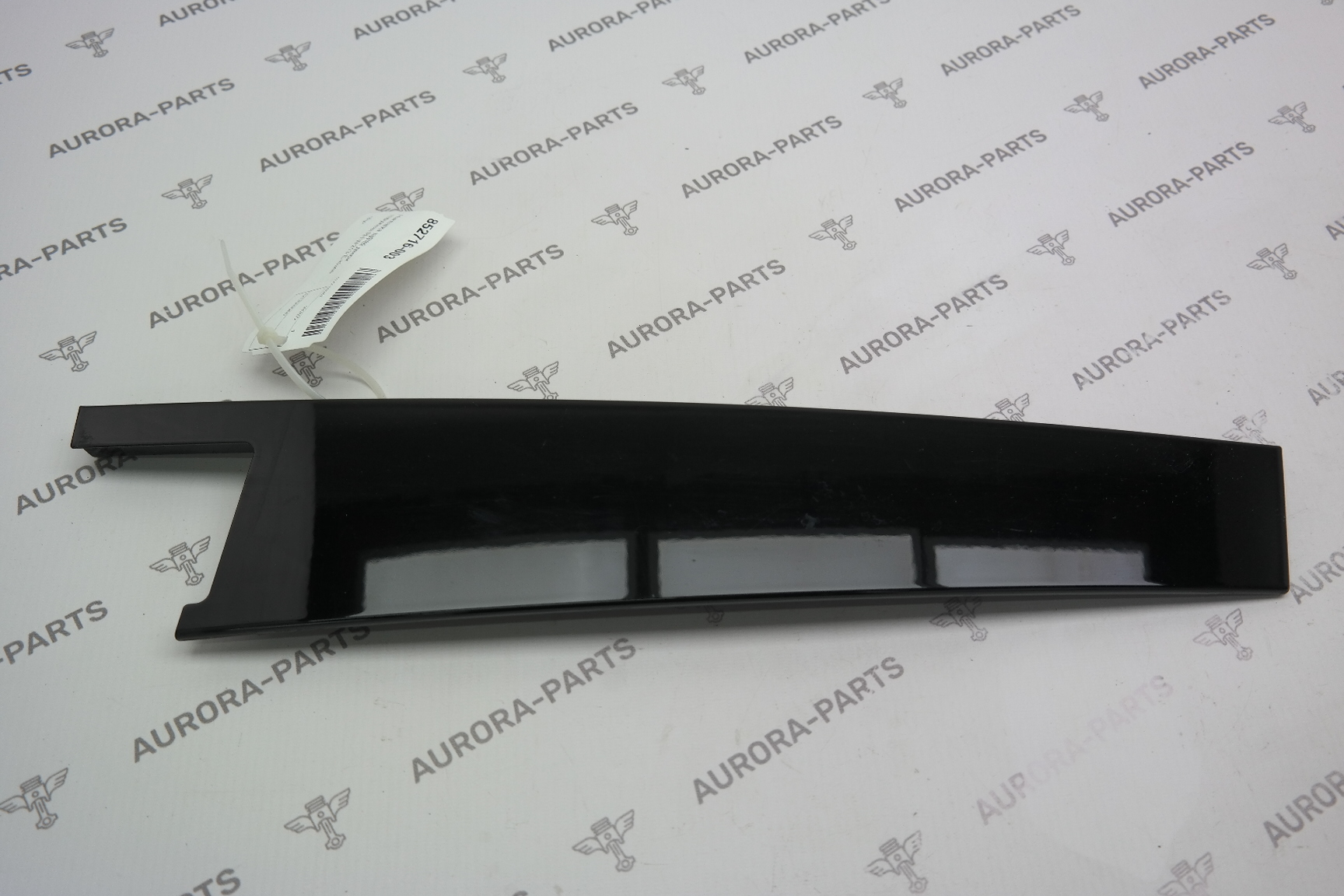 Накладка задней двери наружняя RH Mercedes E-Klasse 