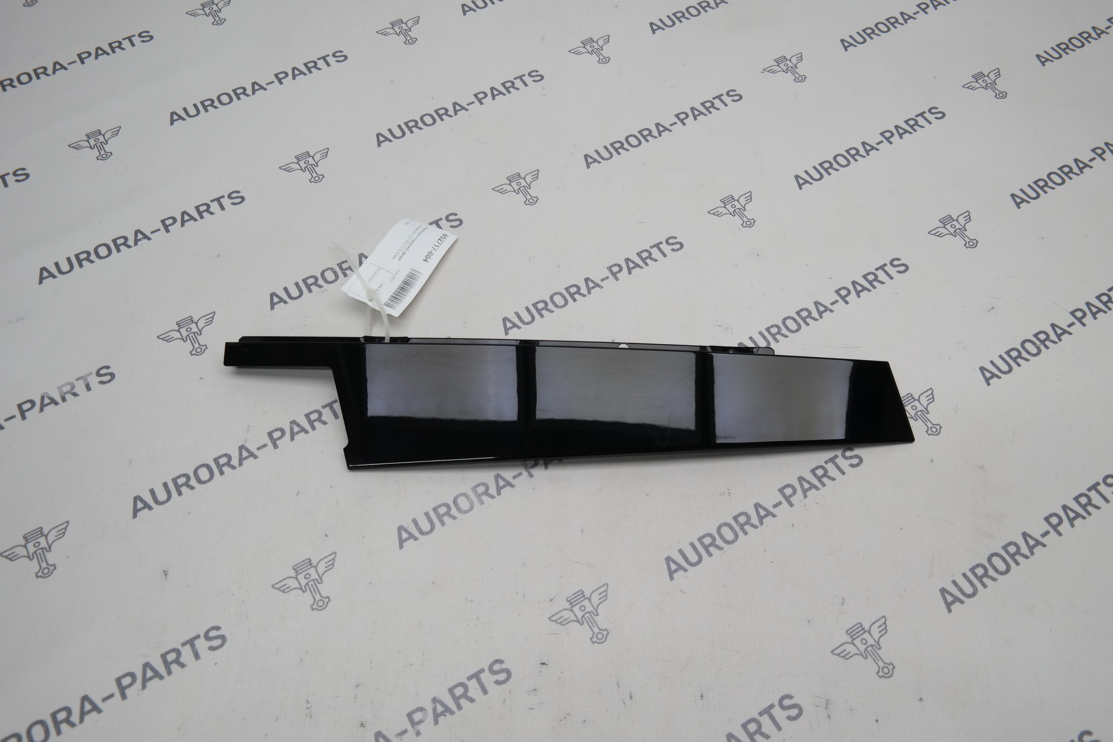 Накладка передней двери наружняя LH Mercedes E-Klasse 