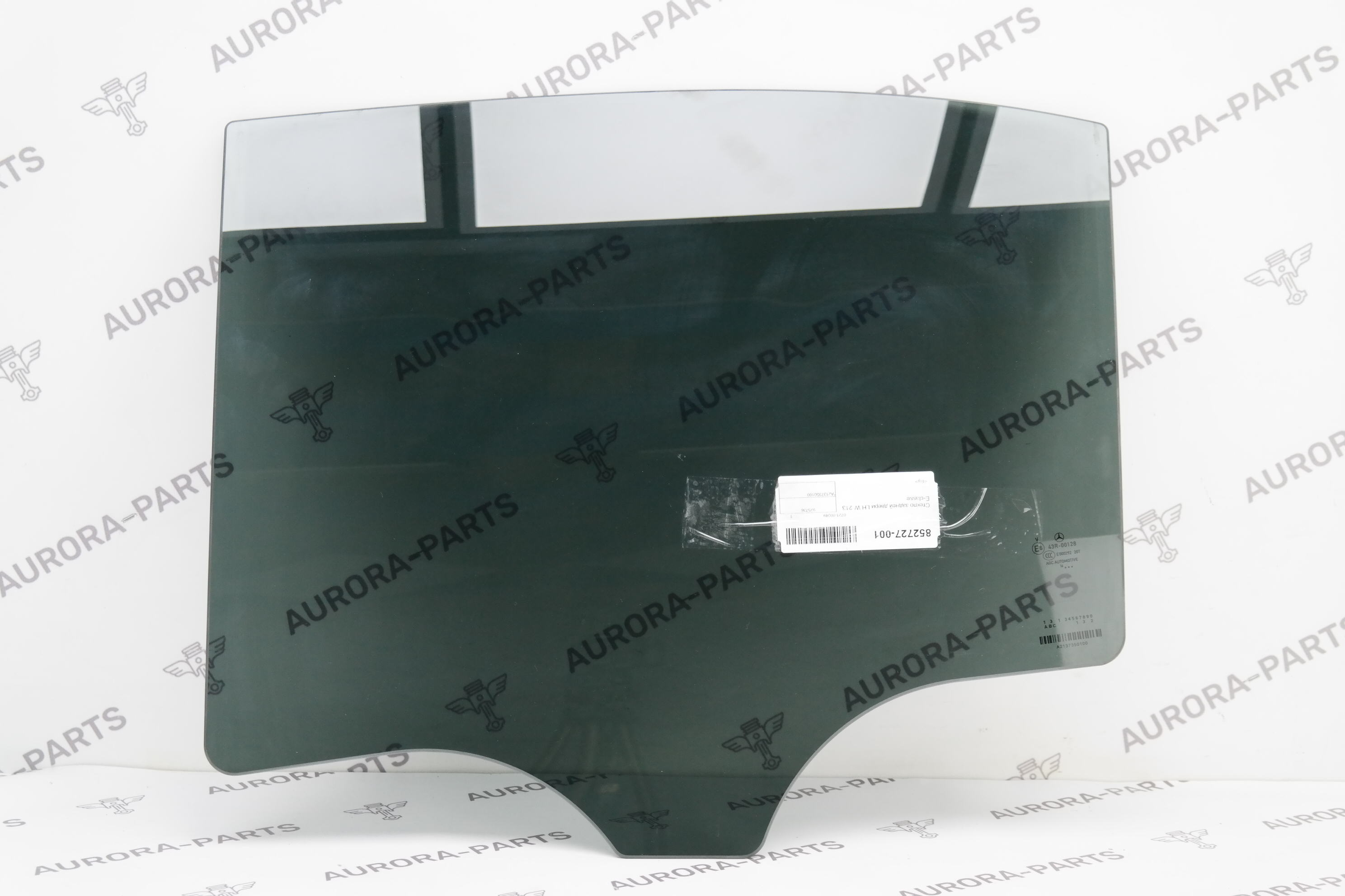 Стекло задней двери LH Mercedes E-Klasse 