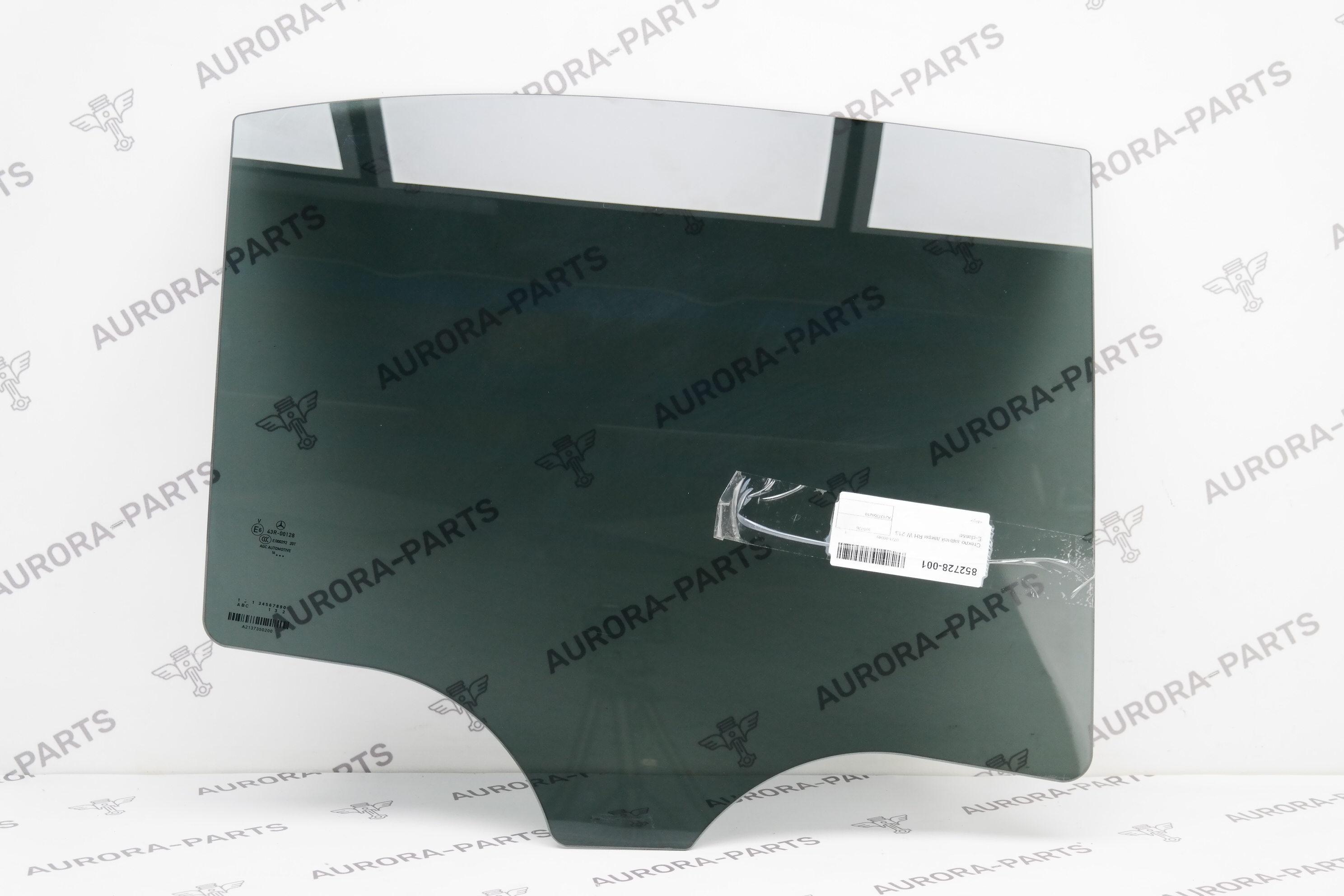 Стекло задней двери RH Mercedes E-Klasse 