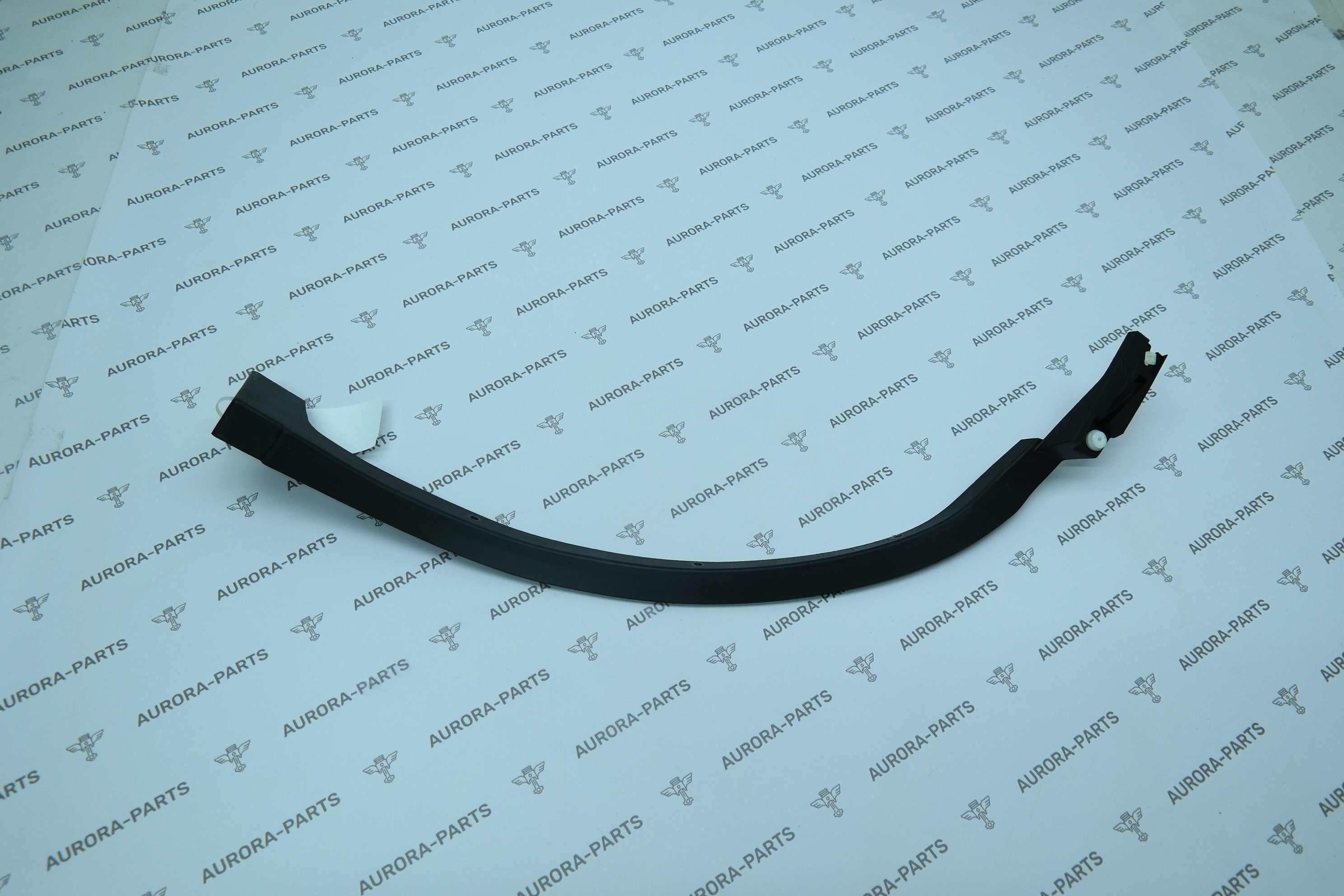 Молдинг арки заднего колеса RH Lexus RX