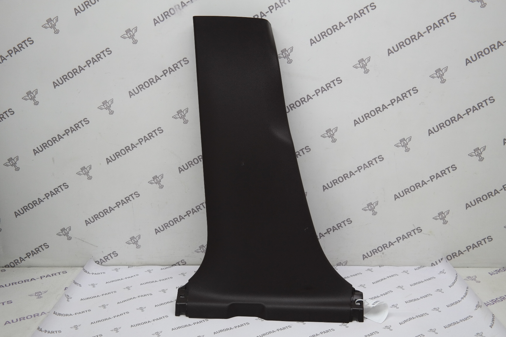 Обшивка стойка B нижняя LH Lexus RX