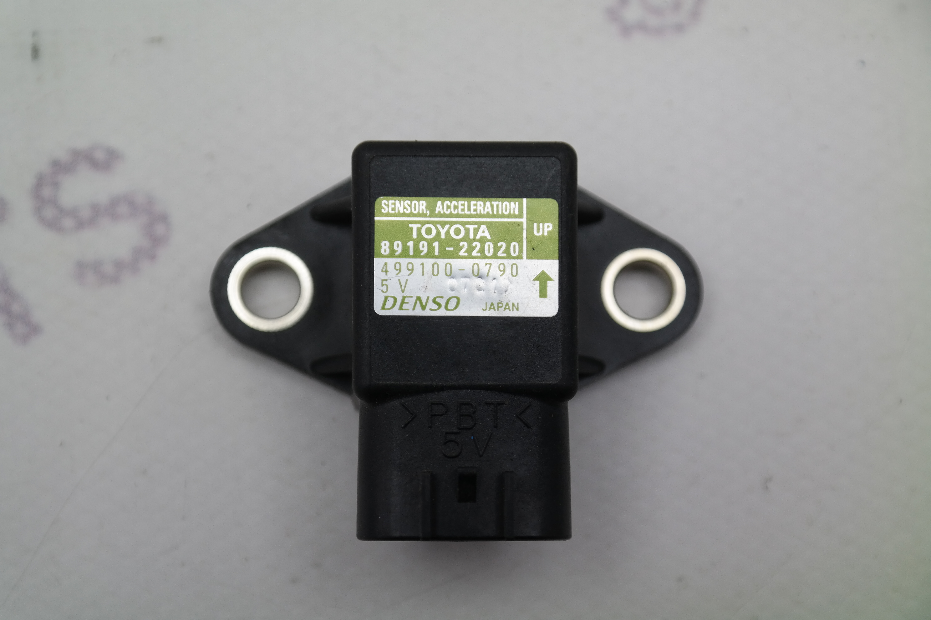 Датчик ускорения Lexus RX