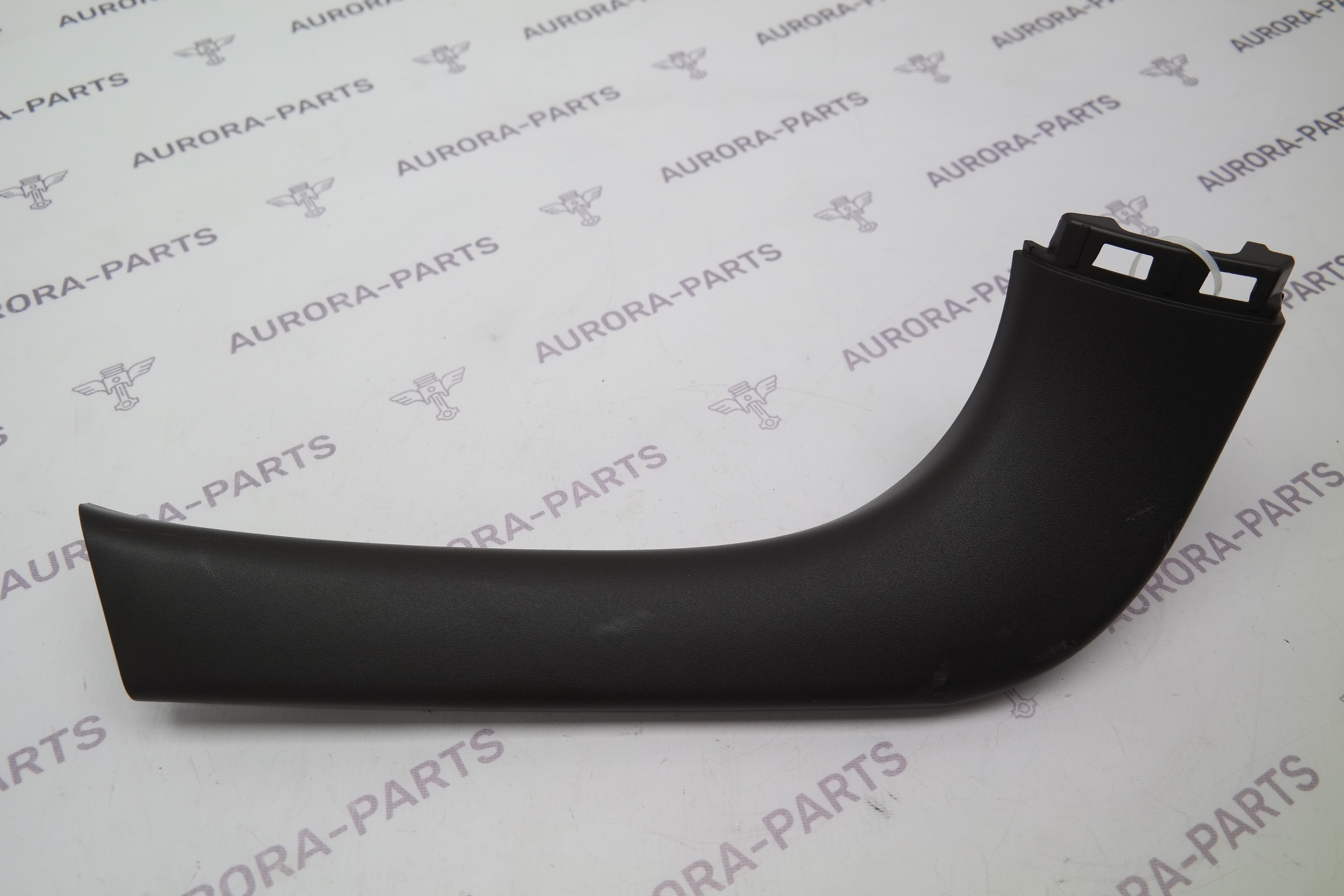 Обшивка крышки багажника LH Lexus RX