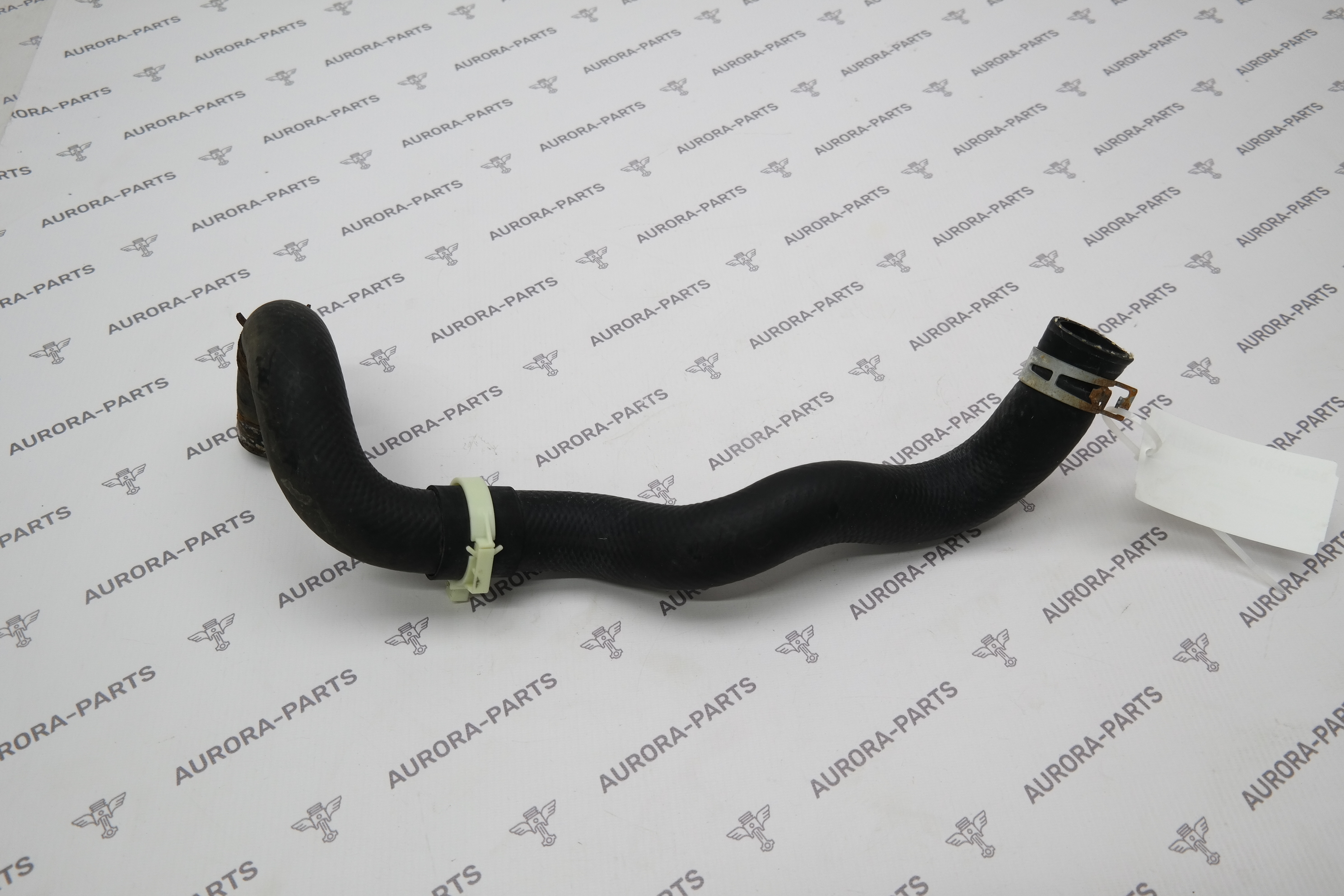 Патрубок системы охлаждения Lexus RX