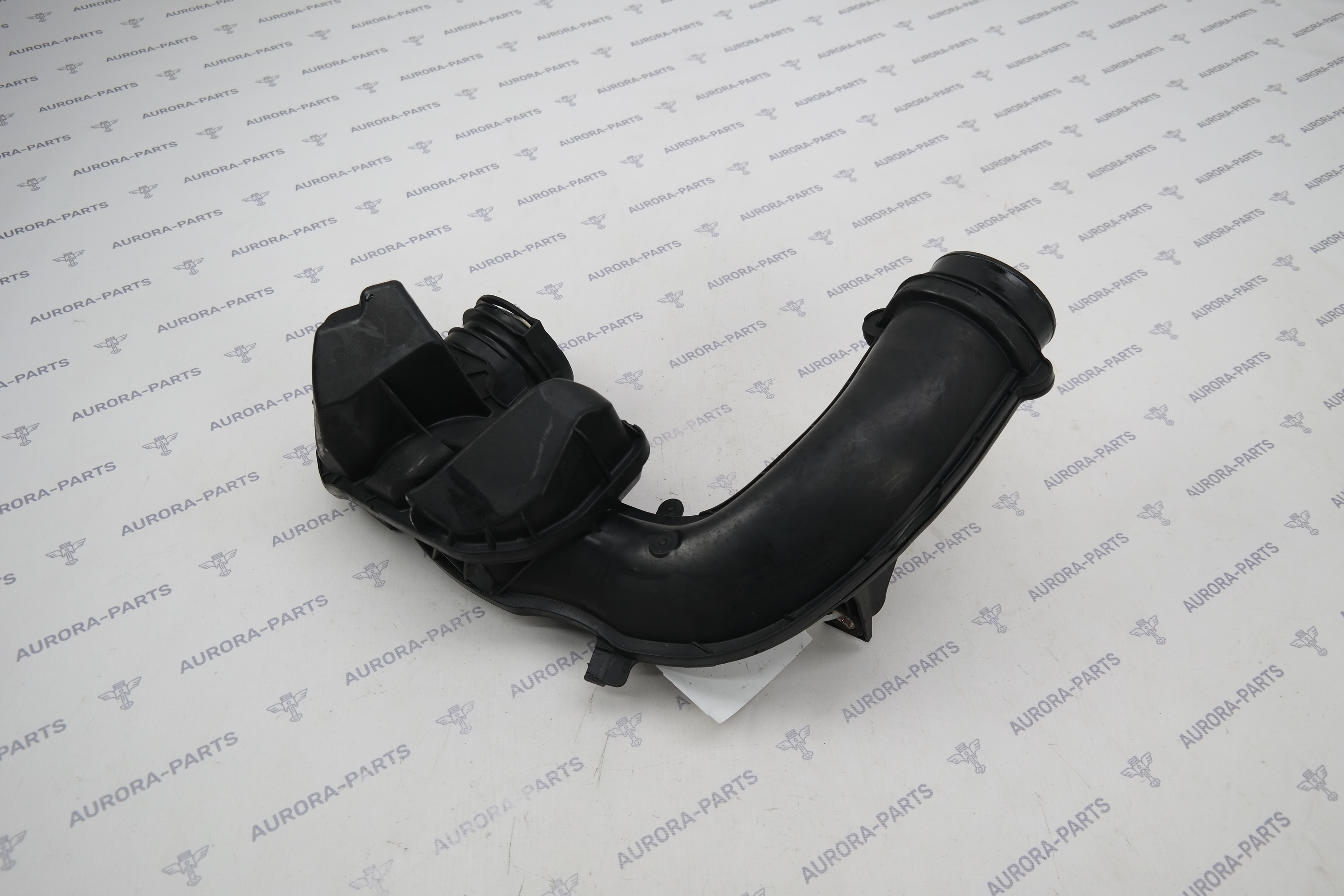 Патрубок воздушный Volvo XC90