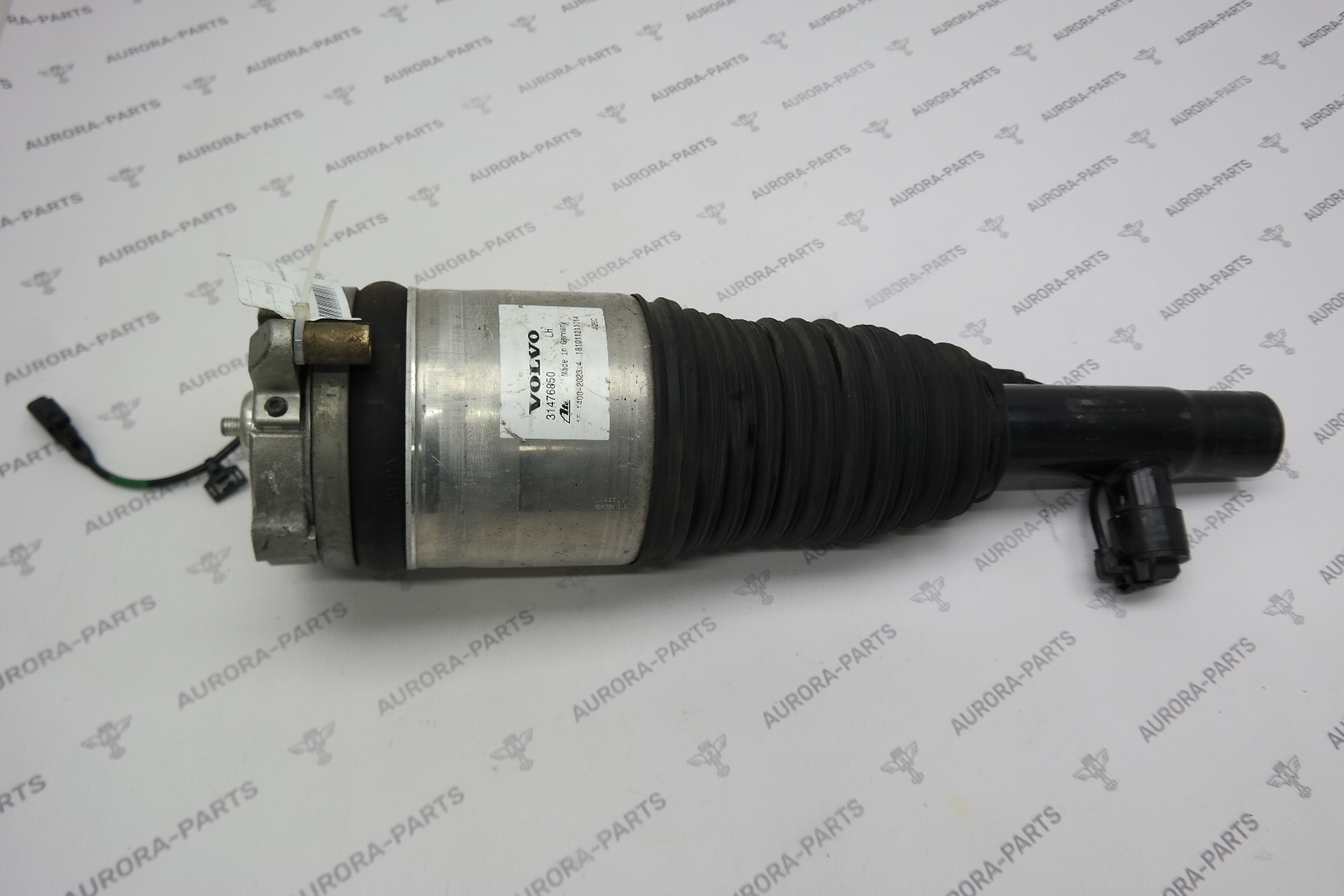 Пневмоамортизатор передний подвески LH Volvo XC90