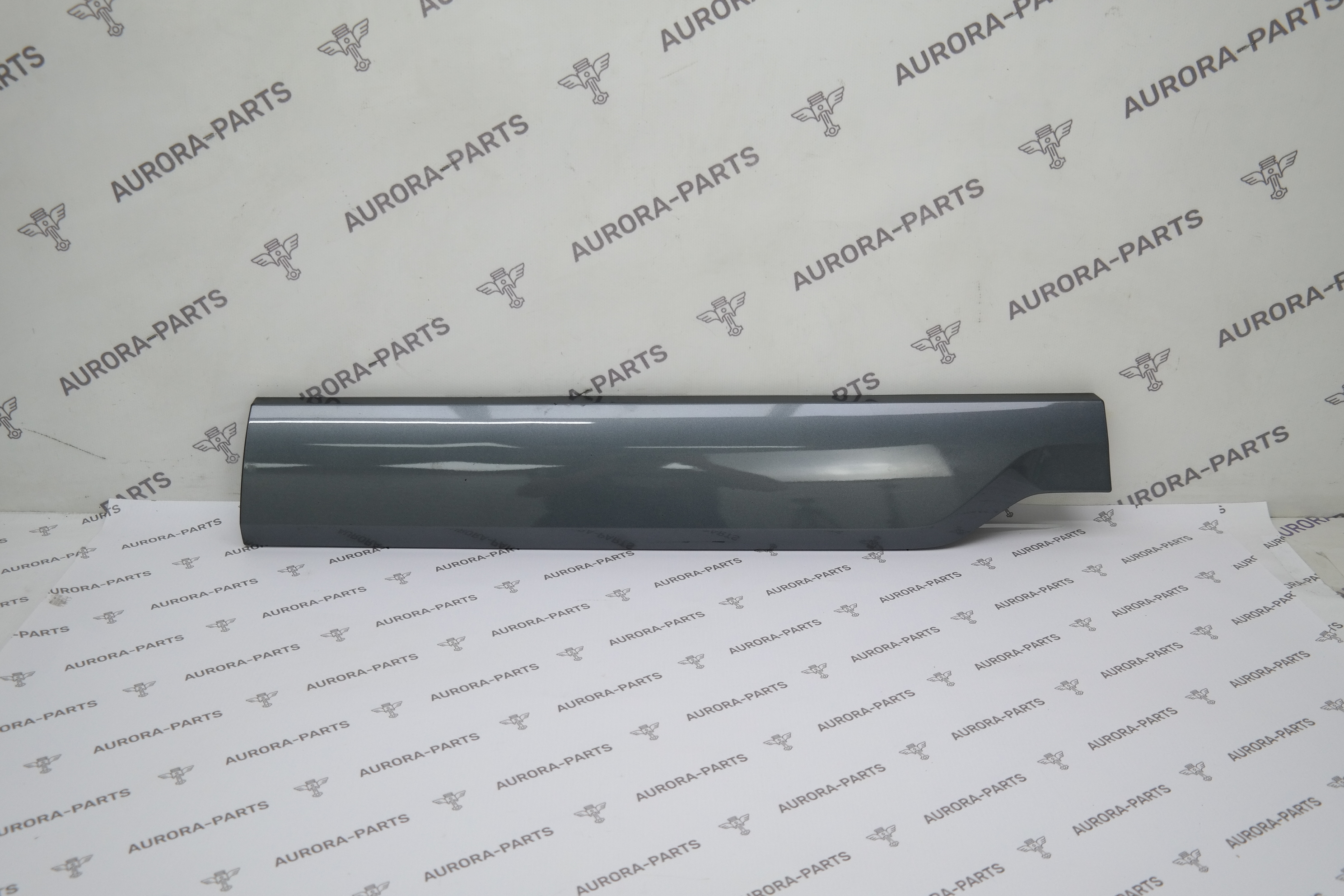 Молдинг задней двери нижний RH Volvo XC90