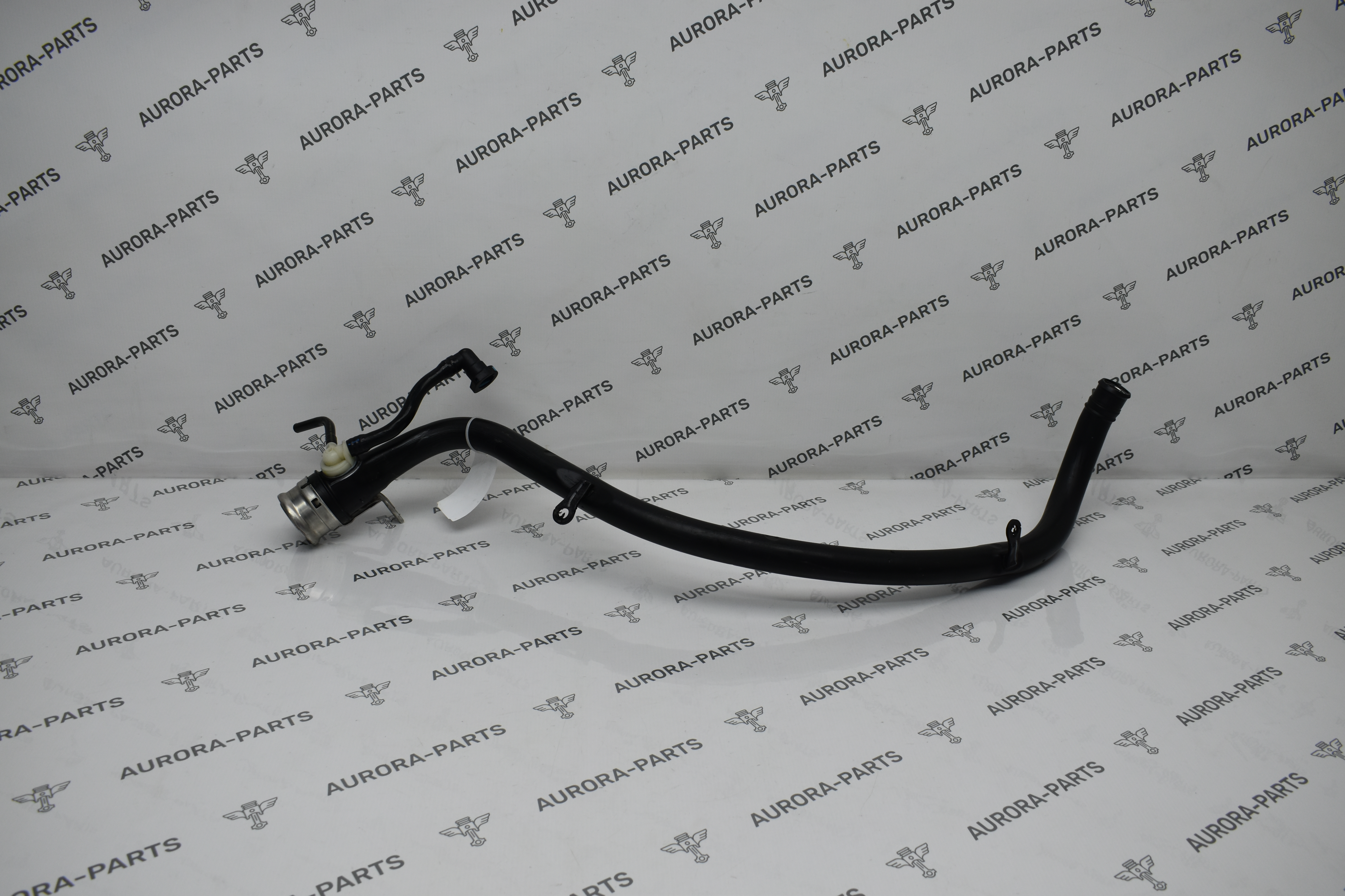 Горловина топливного бака BMW X5