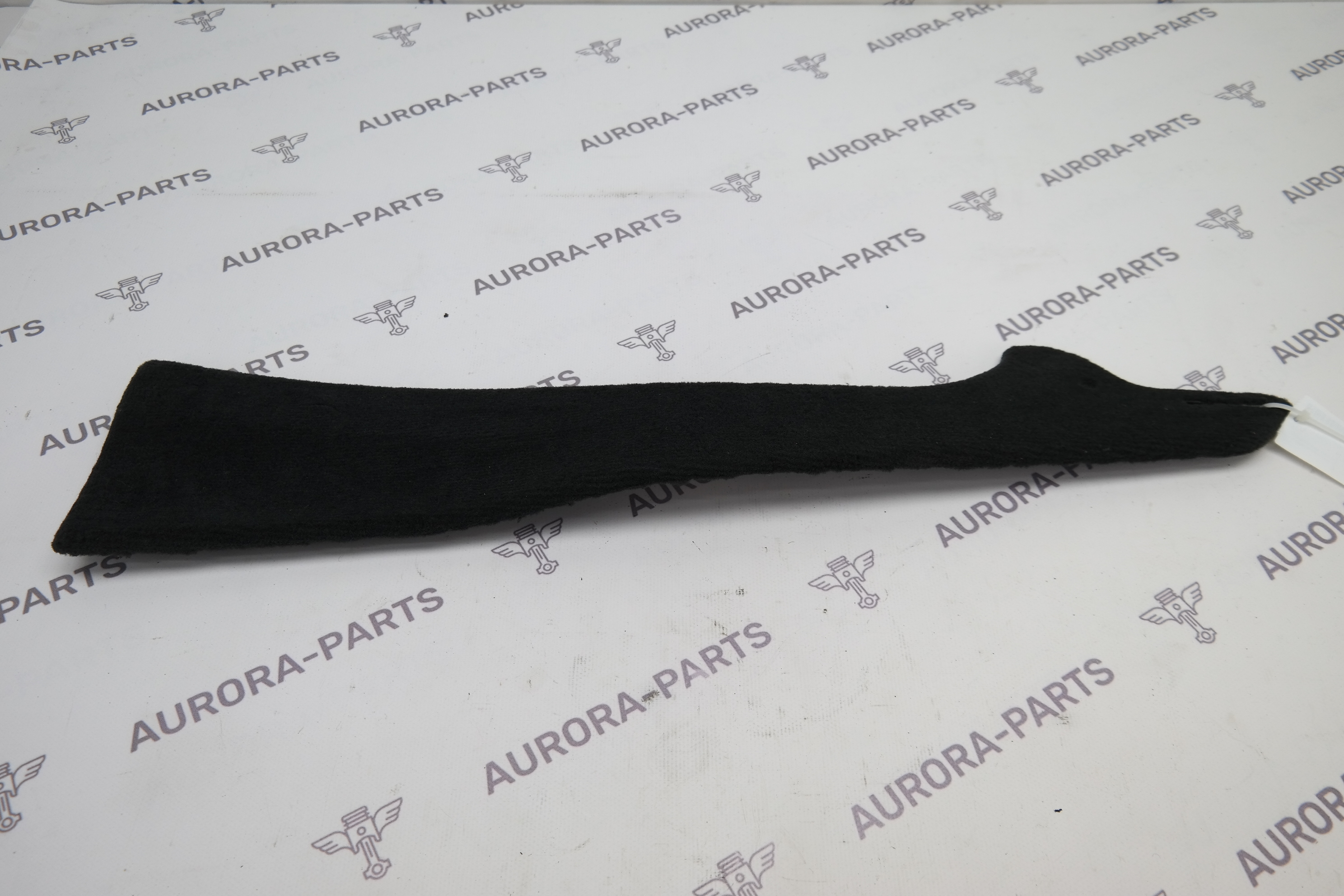 Обшивка центральной консоли передняя RH BMW X5