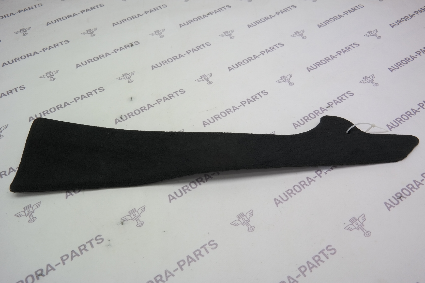 Обшивка центральной консоли передняя RH BMW X5