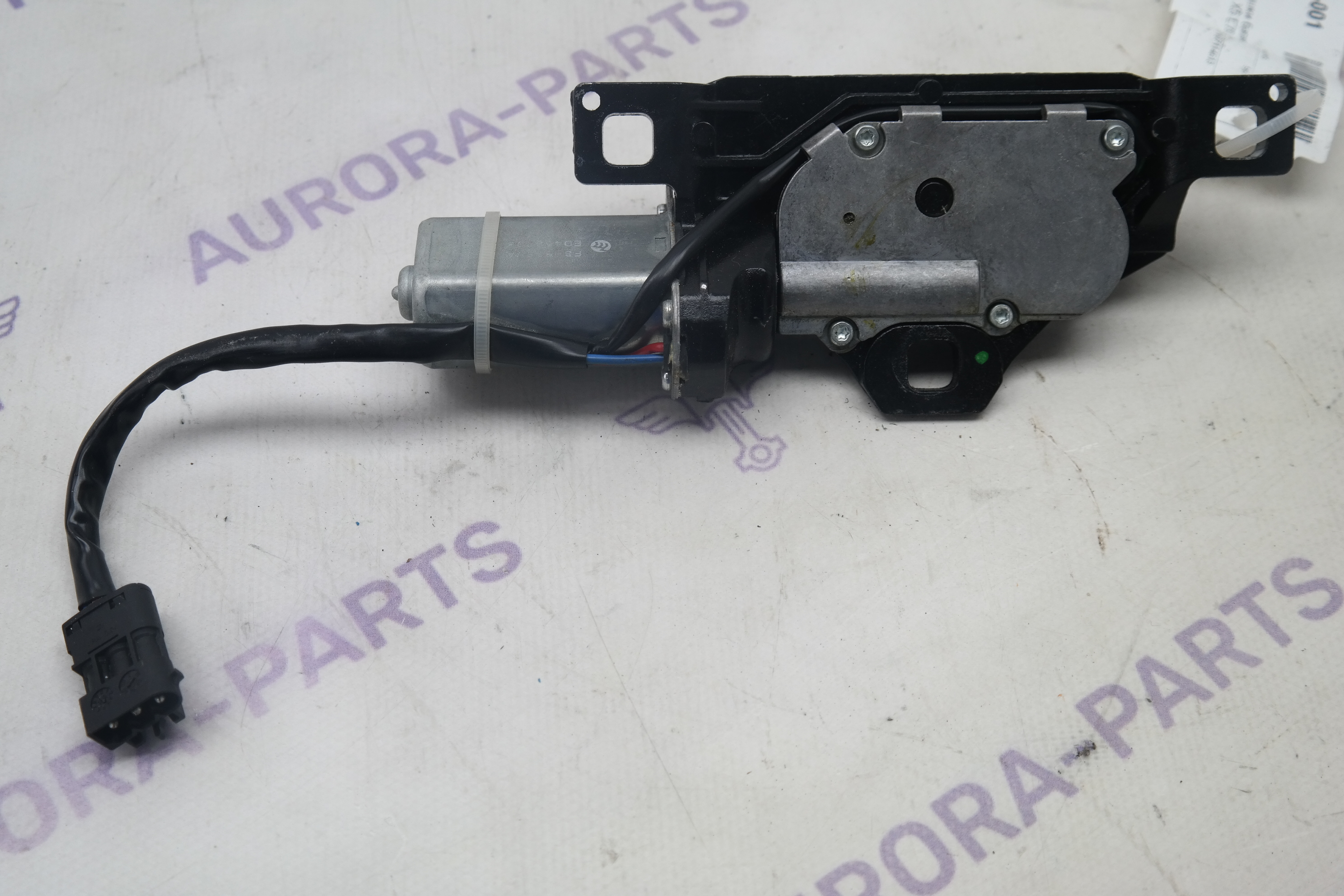 Привод замка крышки багажника BMW X6