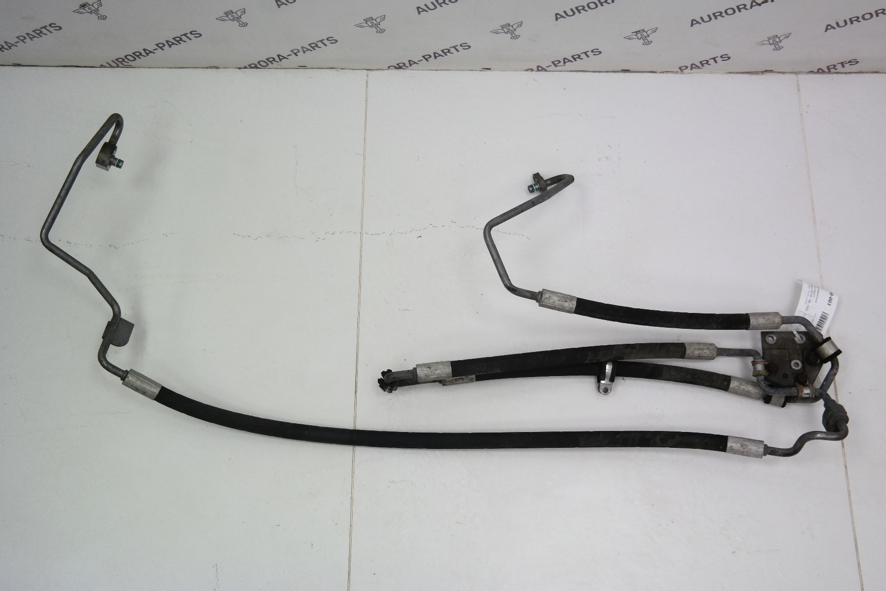 Трубка гидравлическая переднего активного стабилизатора Mercedes GL/GLS