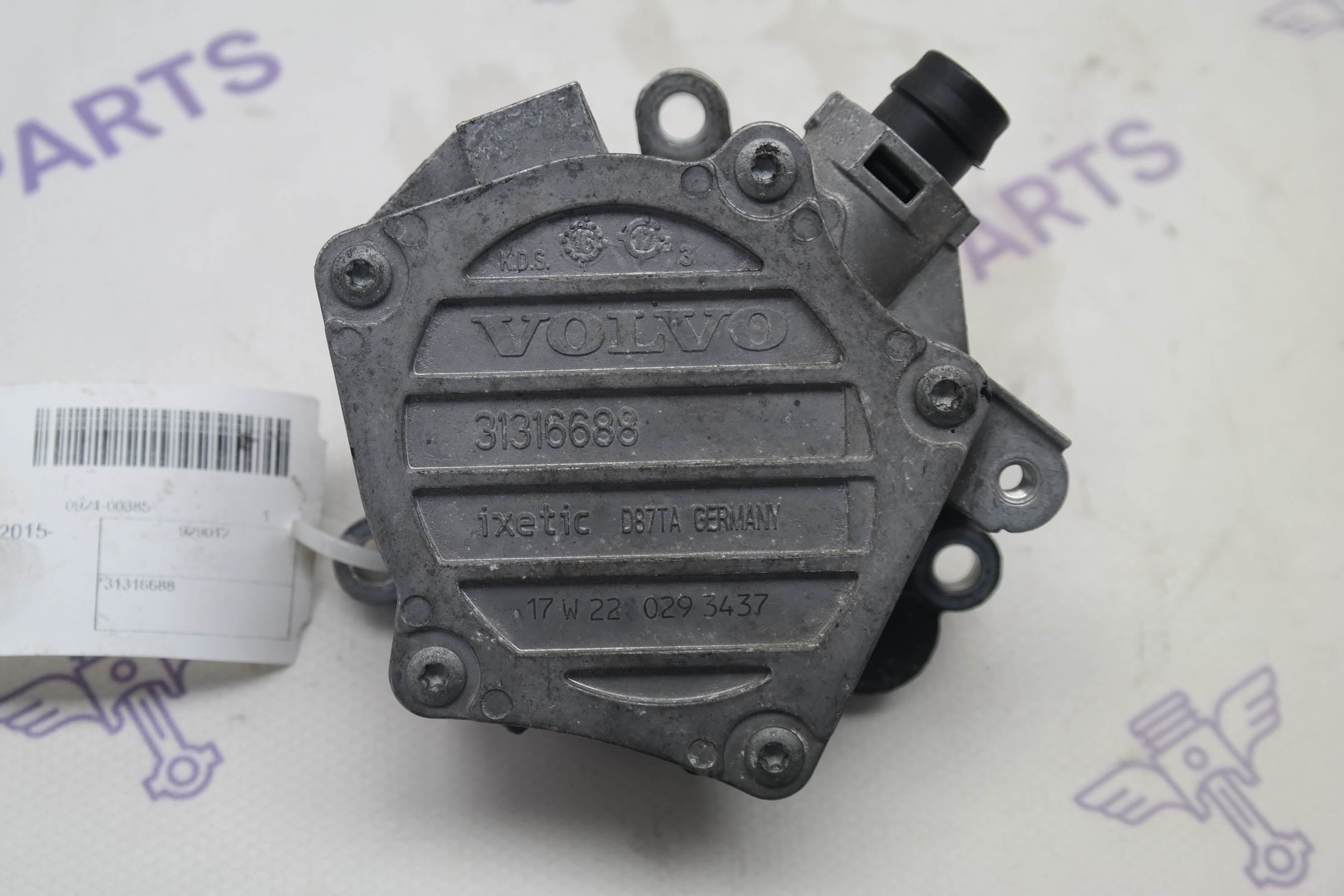 Насос вакуумный Volvo XC90