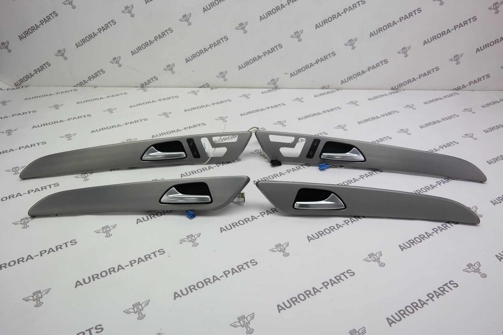 Комплект декоративных накладок на двери Mercedes ML/GLE