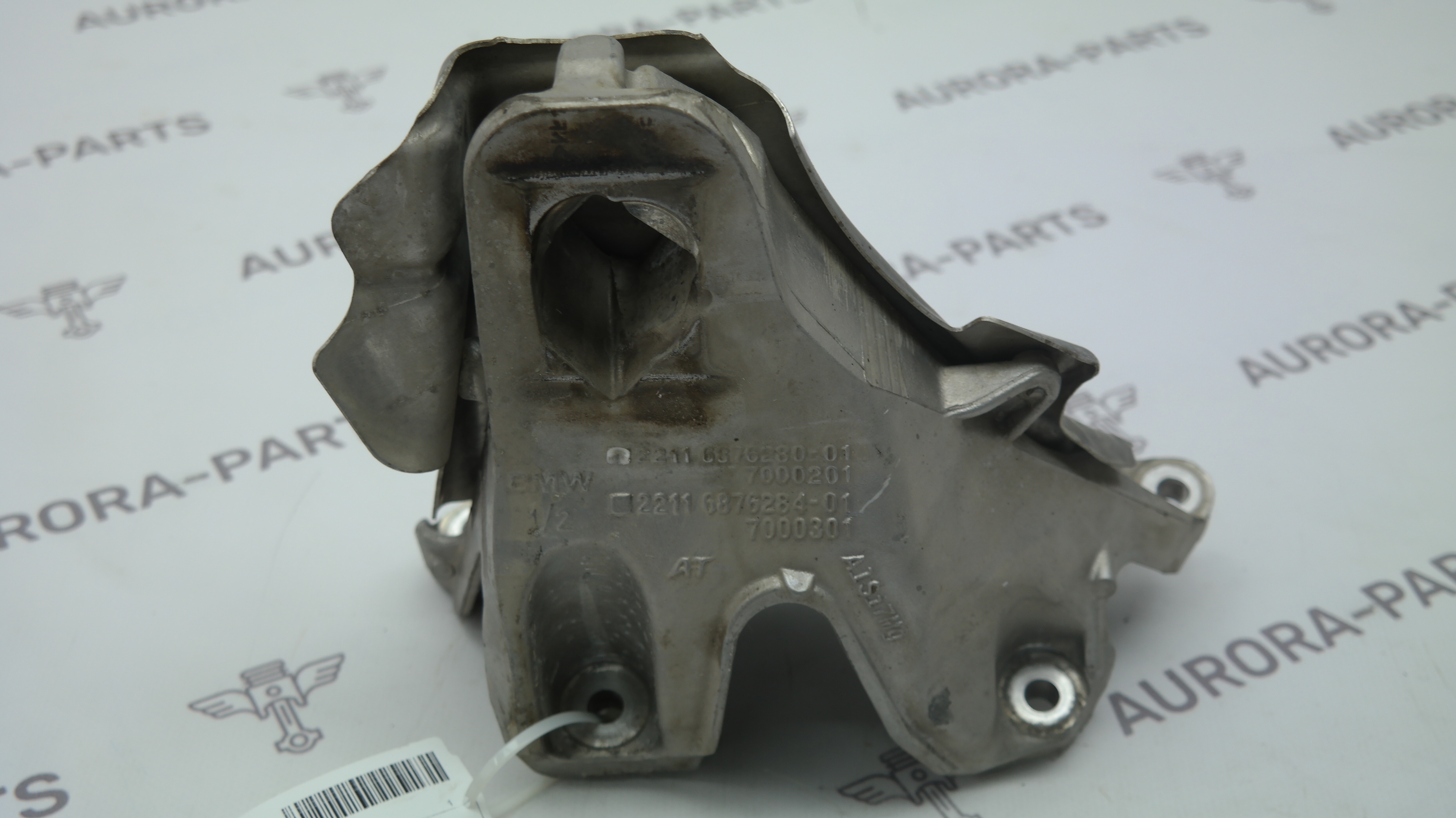 Кронштейн двигателя RH BMW X5