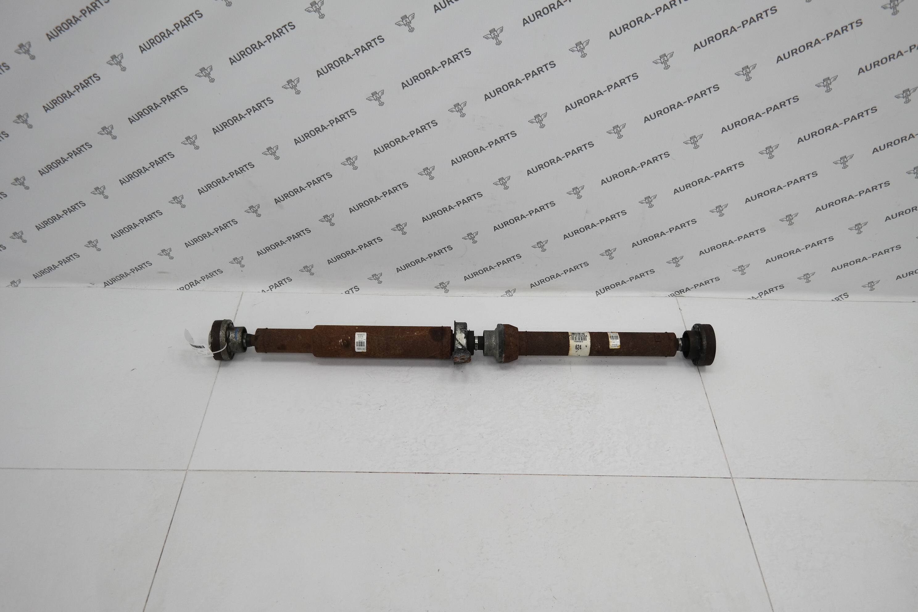 Вал карданный привода задней оси Jeep Grand Cherokee