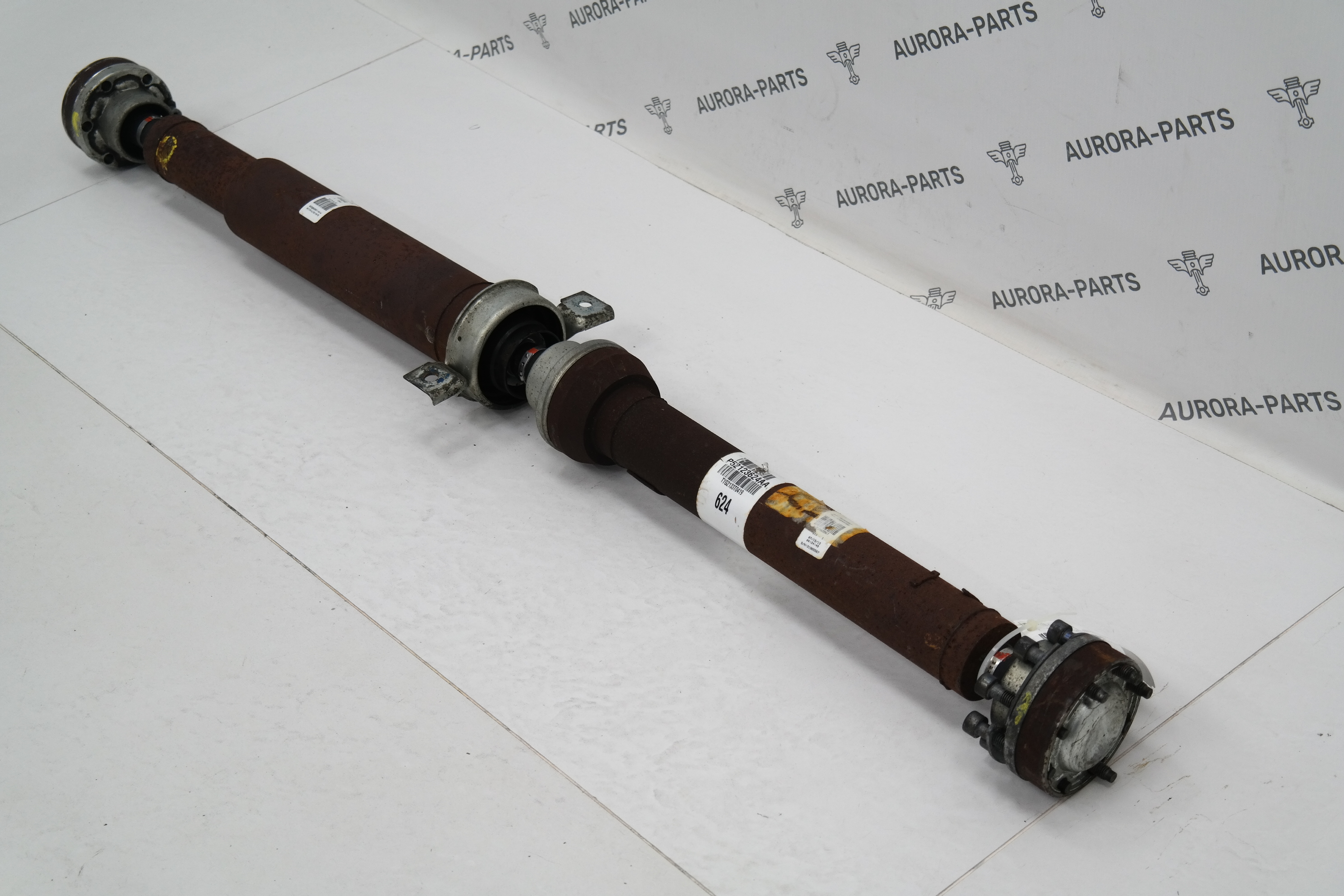 Вал карданный привода задней оси Jeep Grand Cherokee