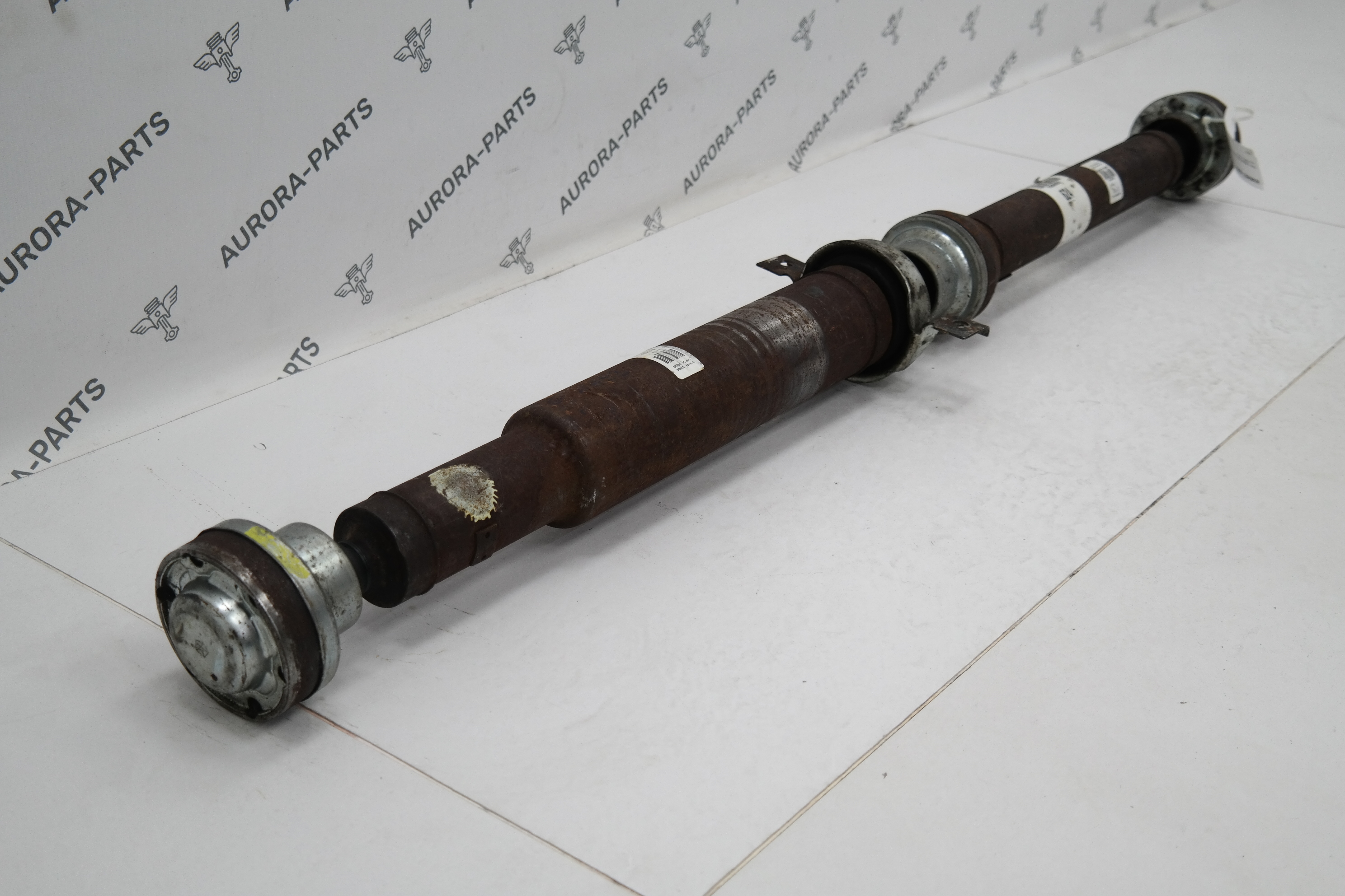 Вал карданный привода задней оси Jeep Grand Cherokee