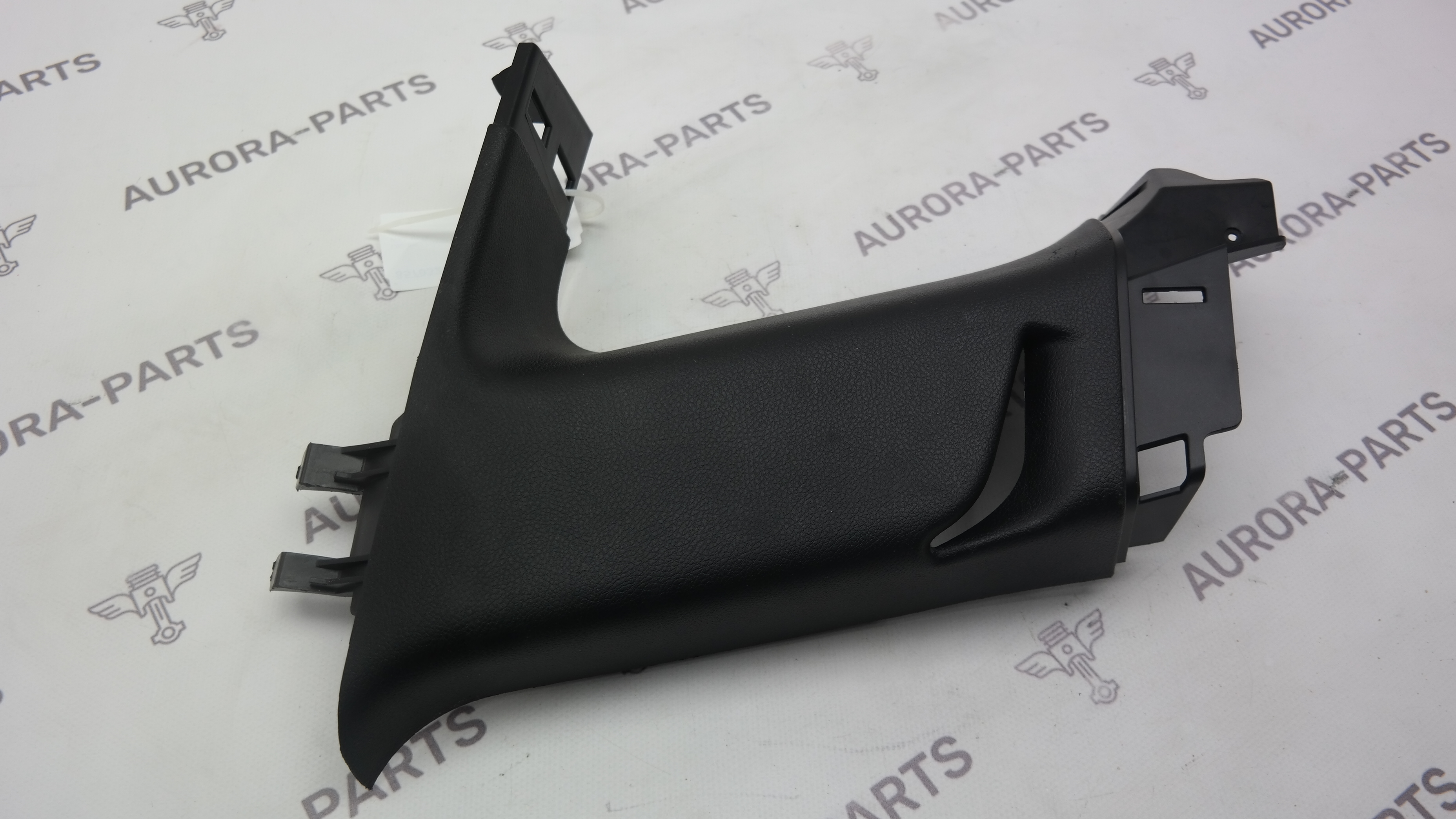 Обшивка стойки C верхняя RH Jeep Grand Cherokee