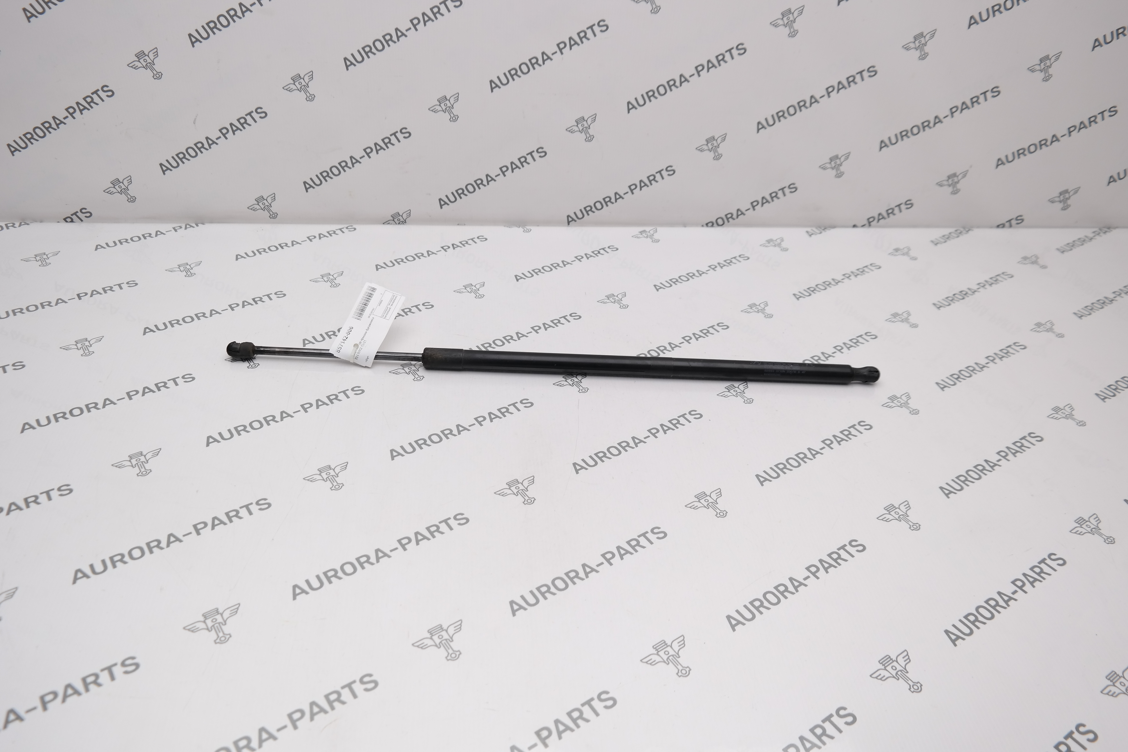 Амортизатор крышки багажника RH Jeep Grand Cherokee