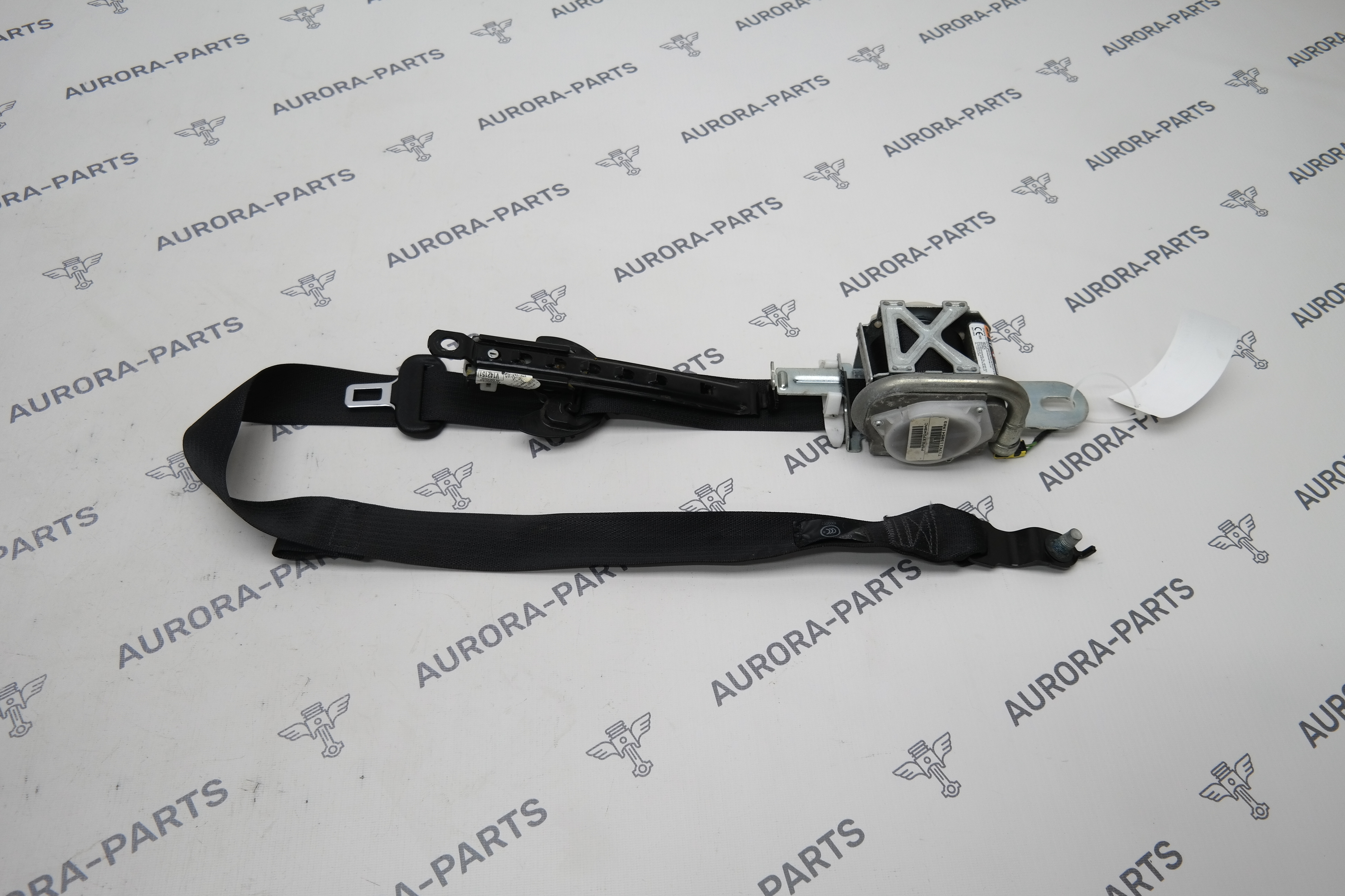 Ремень безопасности передний LH Jeep Grand Cherokee